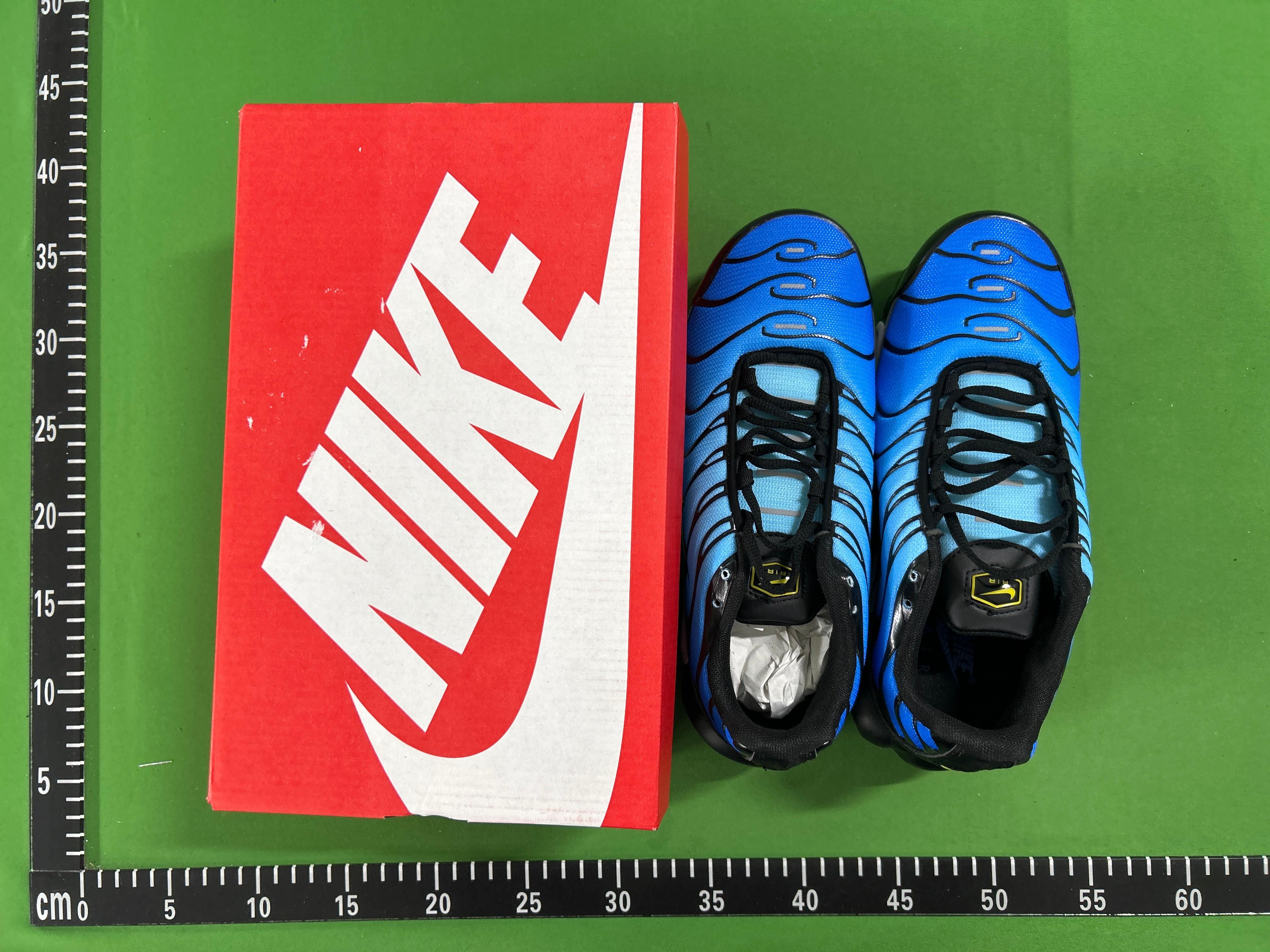 Foto QC 2 de Nike Air Max Plus Summit White Pink Rise HF0107-100