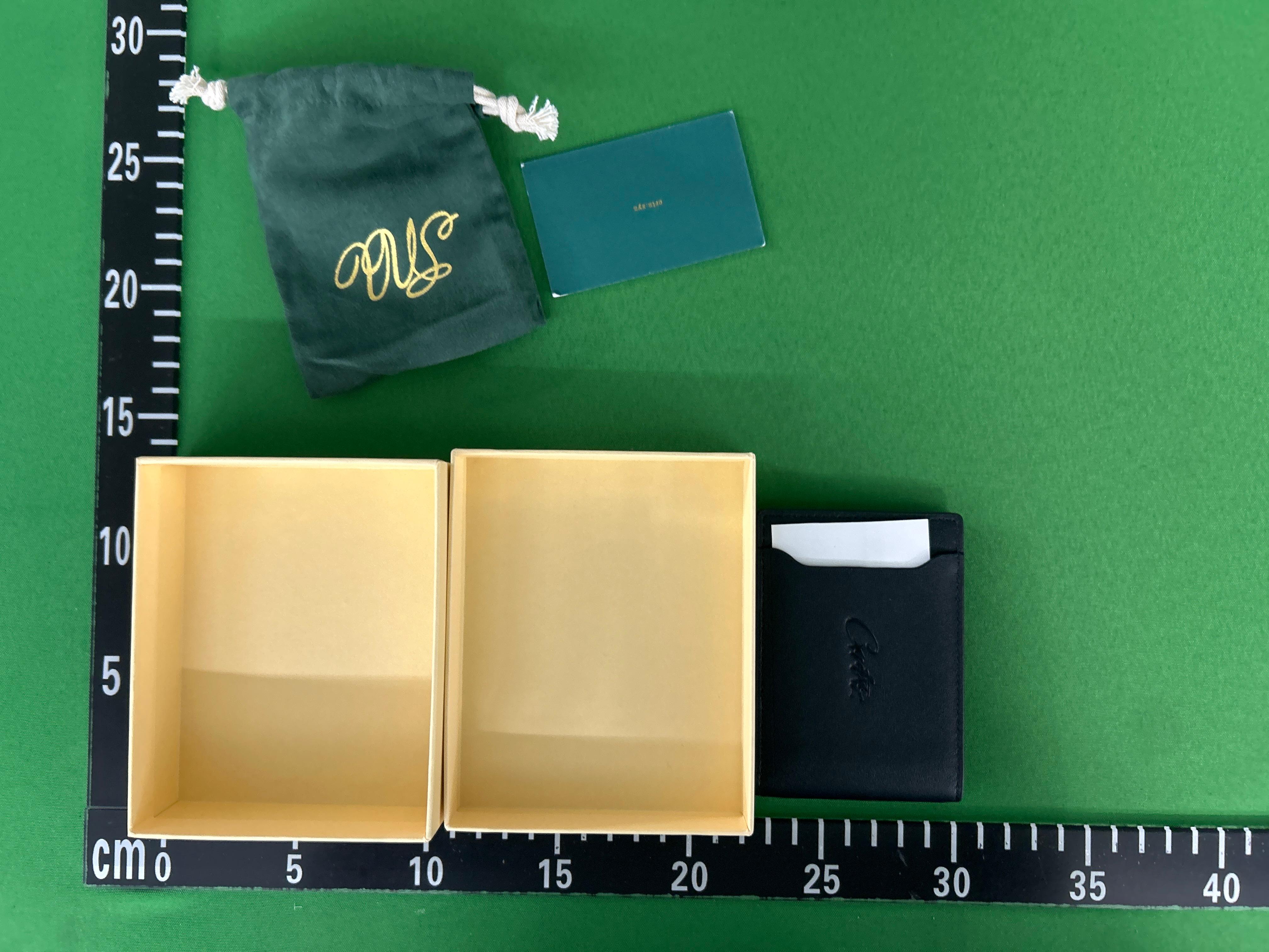 Foto QC 1 de Corteiz Alcatraz Island Card Holder Leather Black