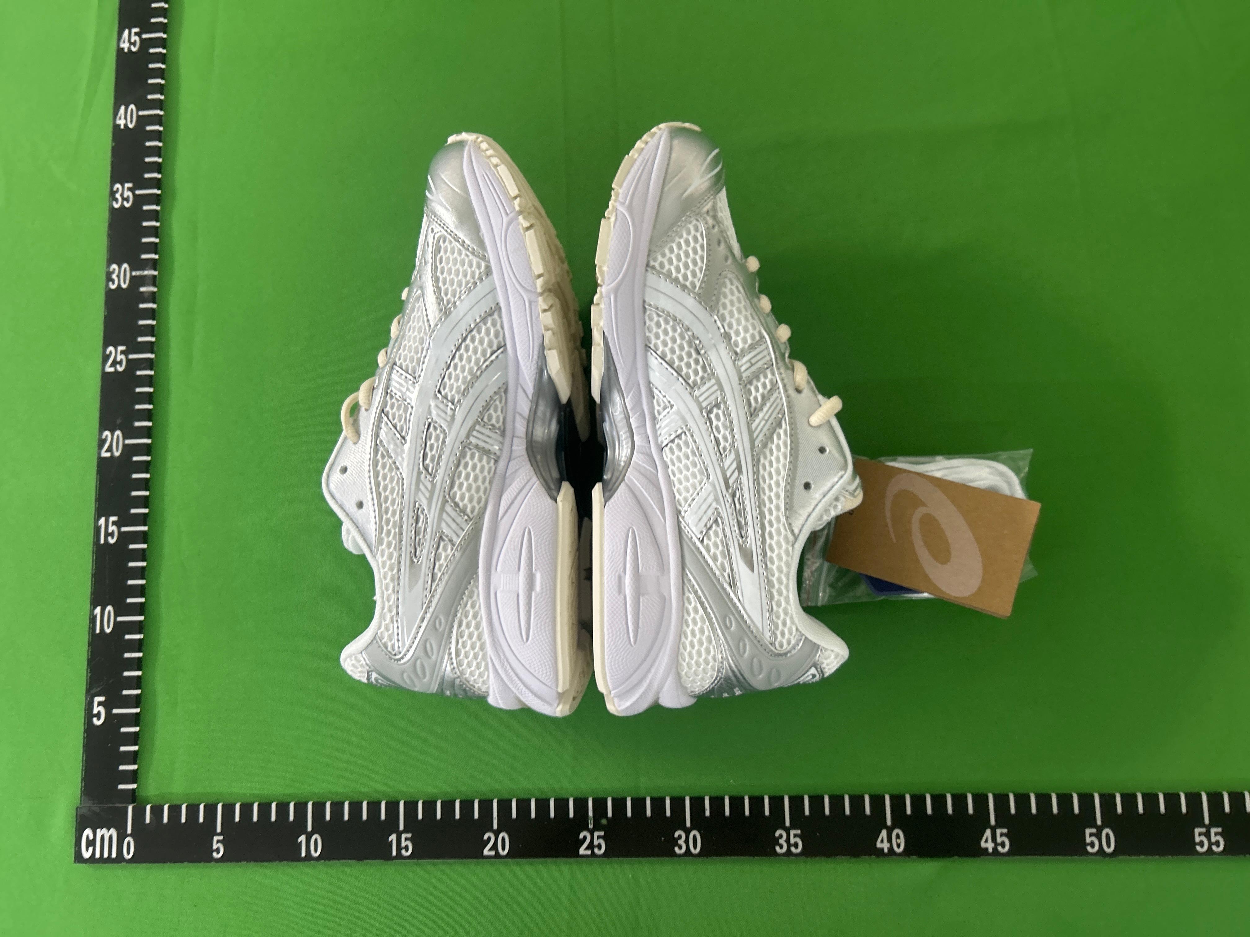 Foto QC 4 de ASICS GEL-Kayano 14 Cream Black 1201A019-108