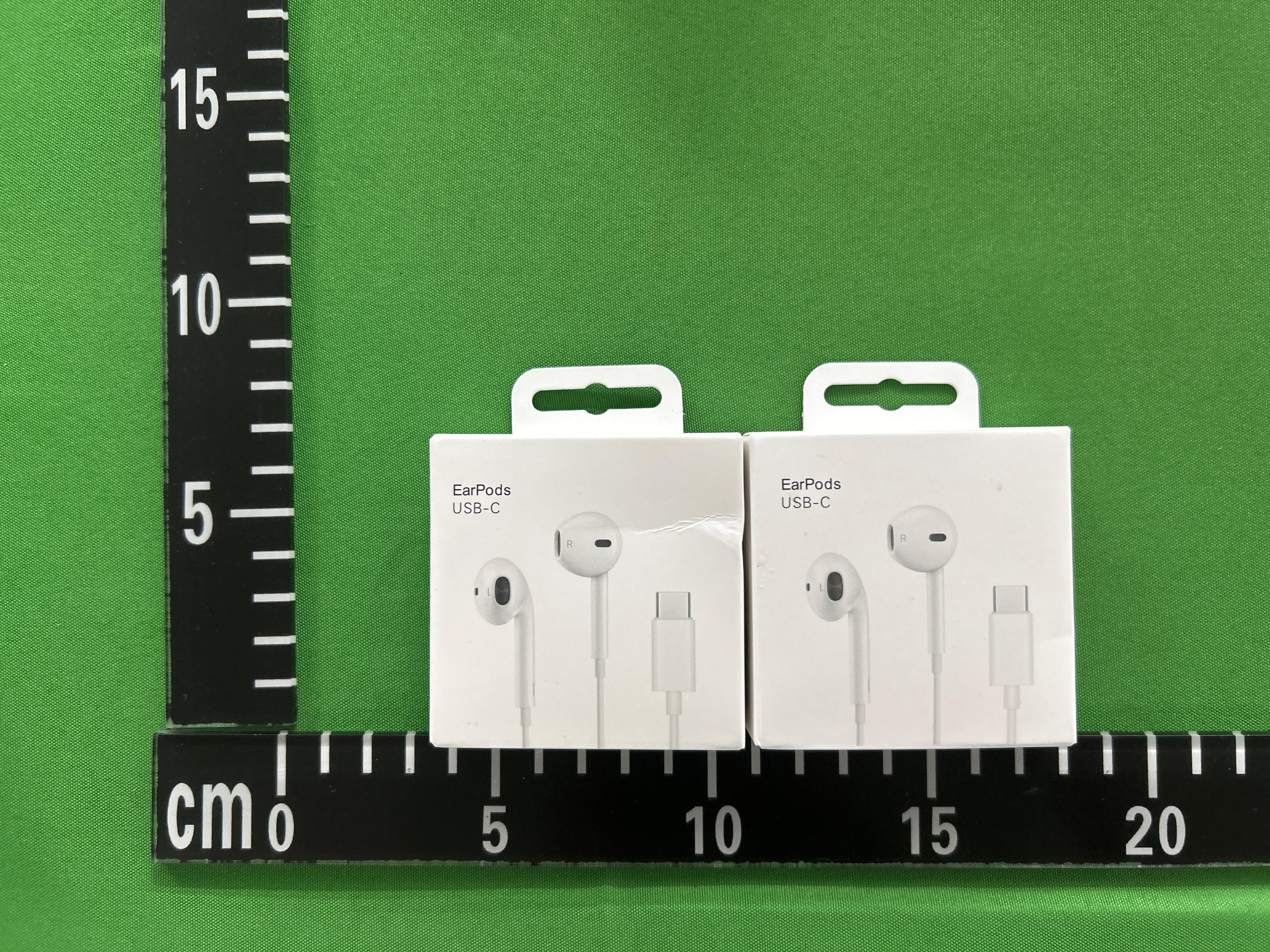 Foto QC 8 de Apple EarPods USB-C Headphones for iPhone 15/16/17 and iPad White