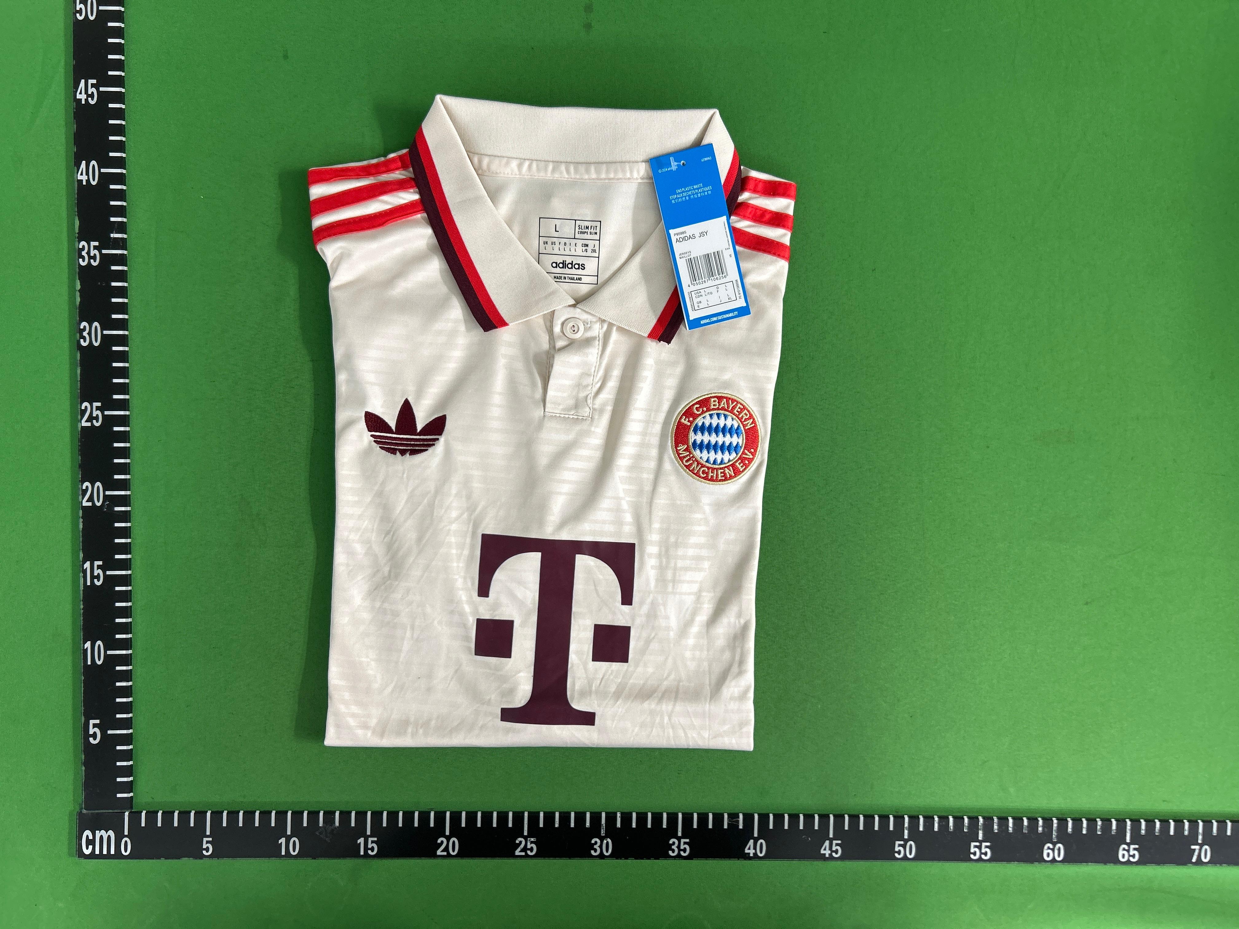 Foto QC 1 de adidas x FC Bayern Munich 2024/25 Third Jersey Off White