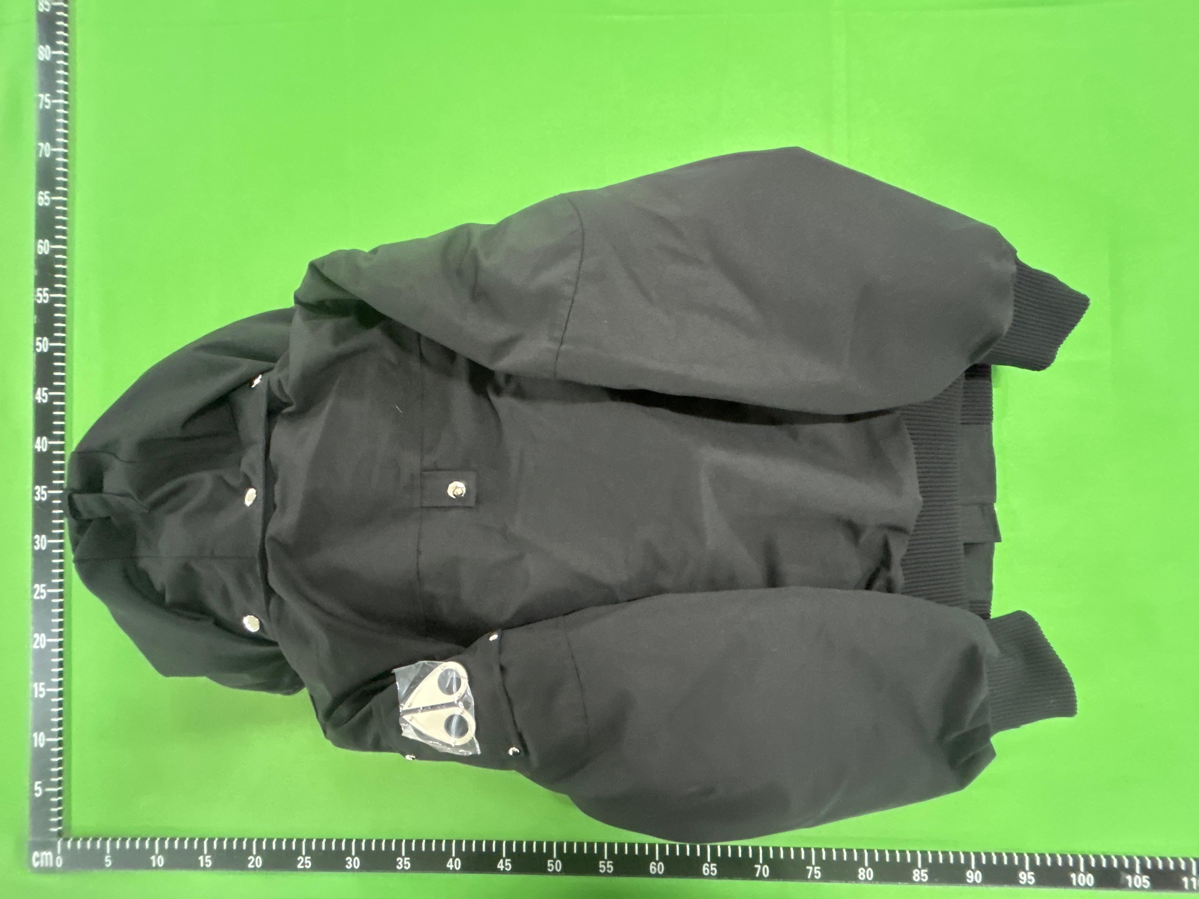 Foto QC 3 de Moose Knuckles Gold Series Ballistic Down Bomber Jacket Black