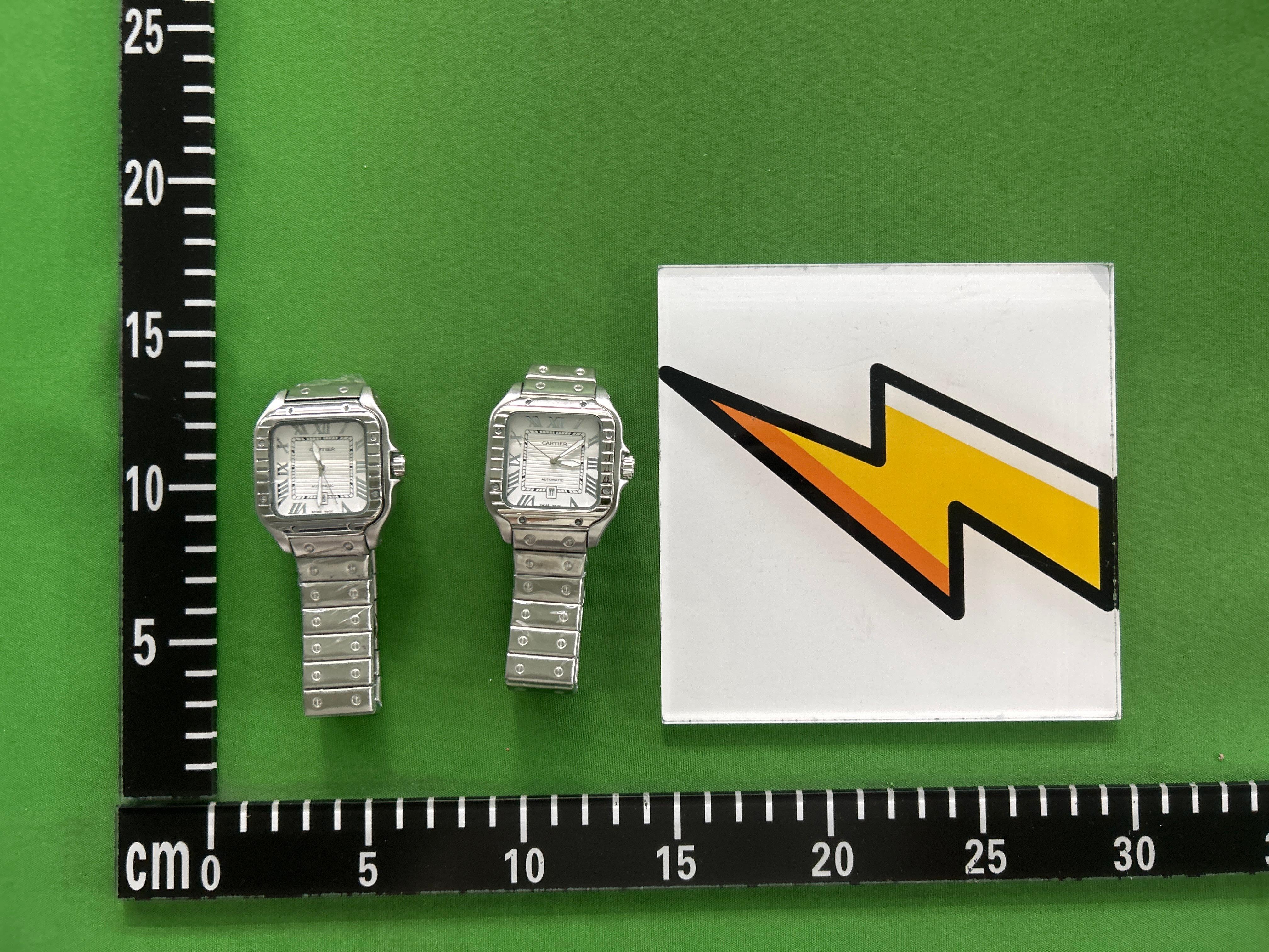 Foto QC 5 de Cartier Santos Galbée W20067D6