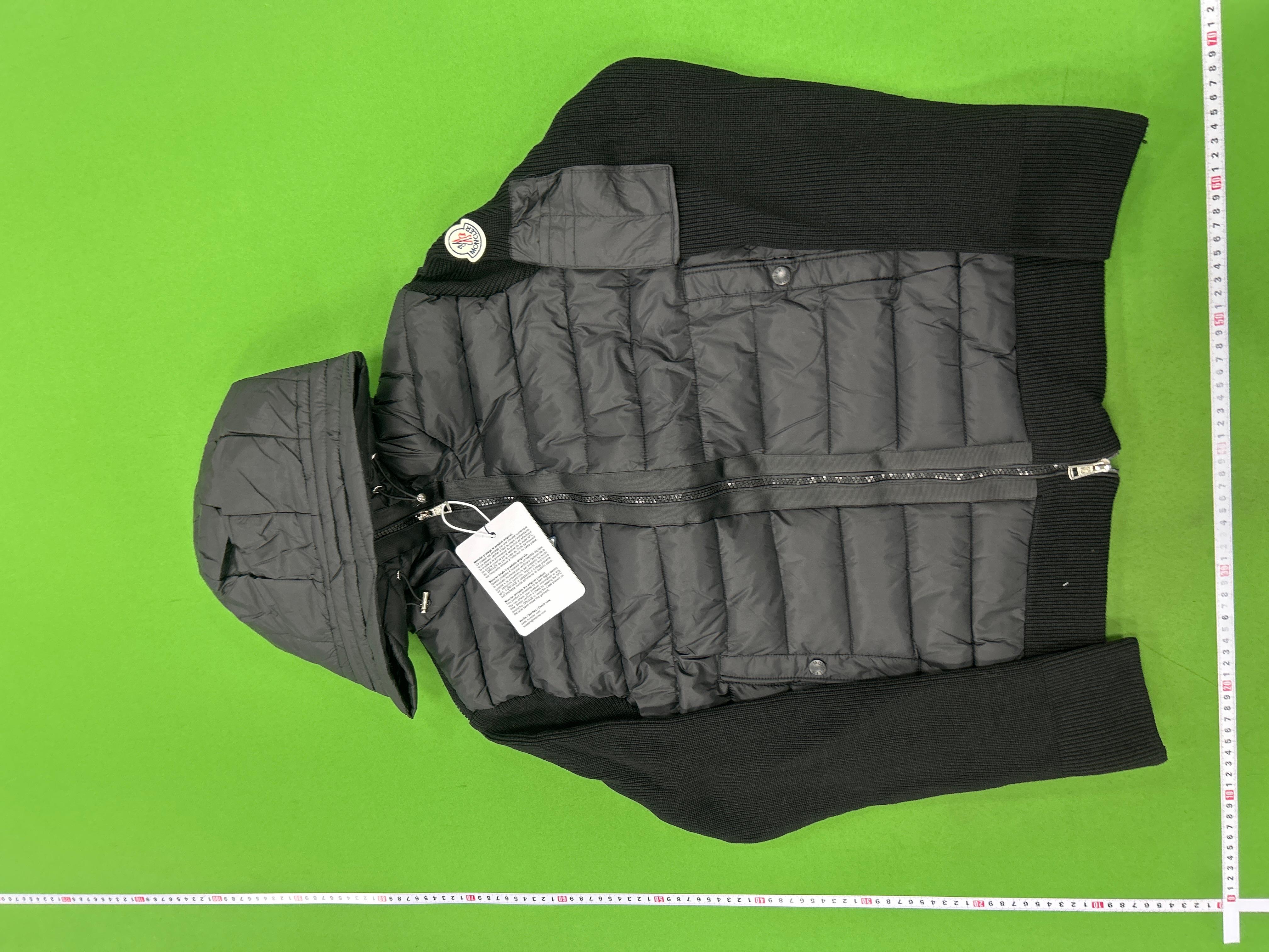Foto QC 3 de Moncler Cardigan Jacket Knit Quilted Down White