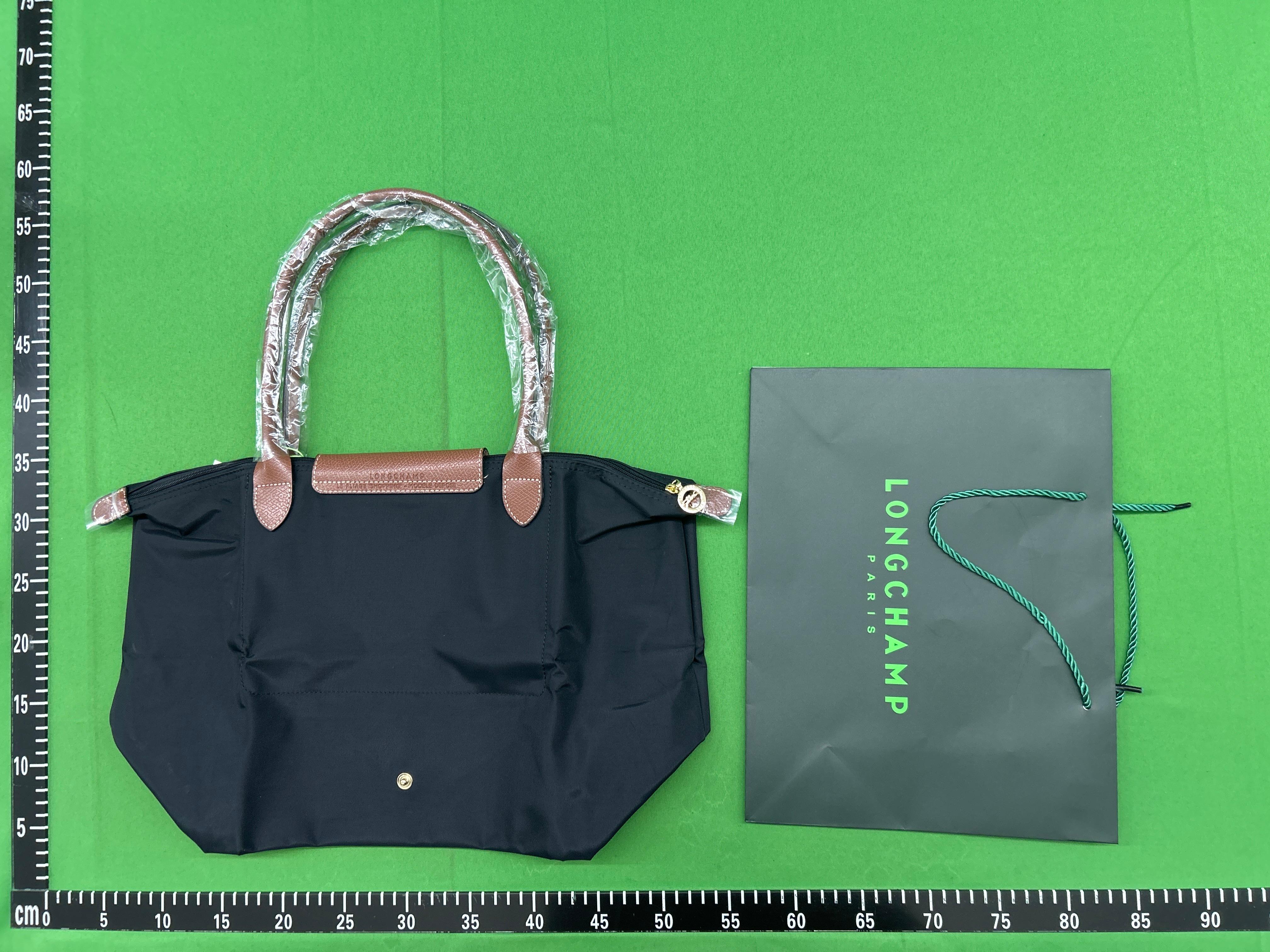 Foto QC 2 de Longchamp Le Pliage Club Shoulder Bag L Black