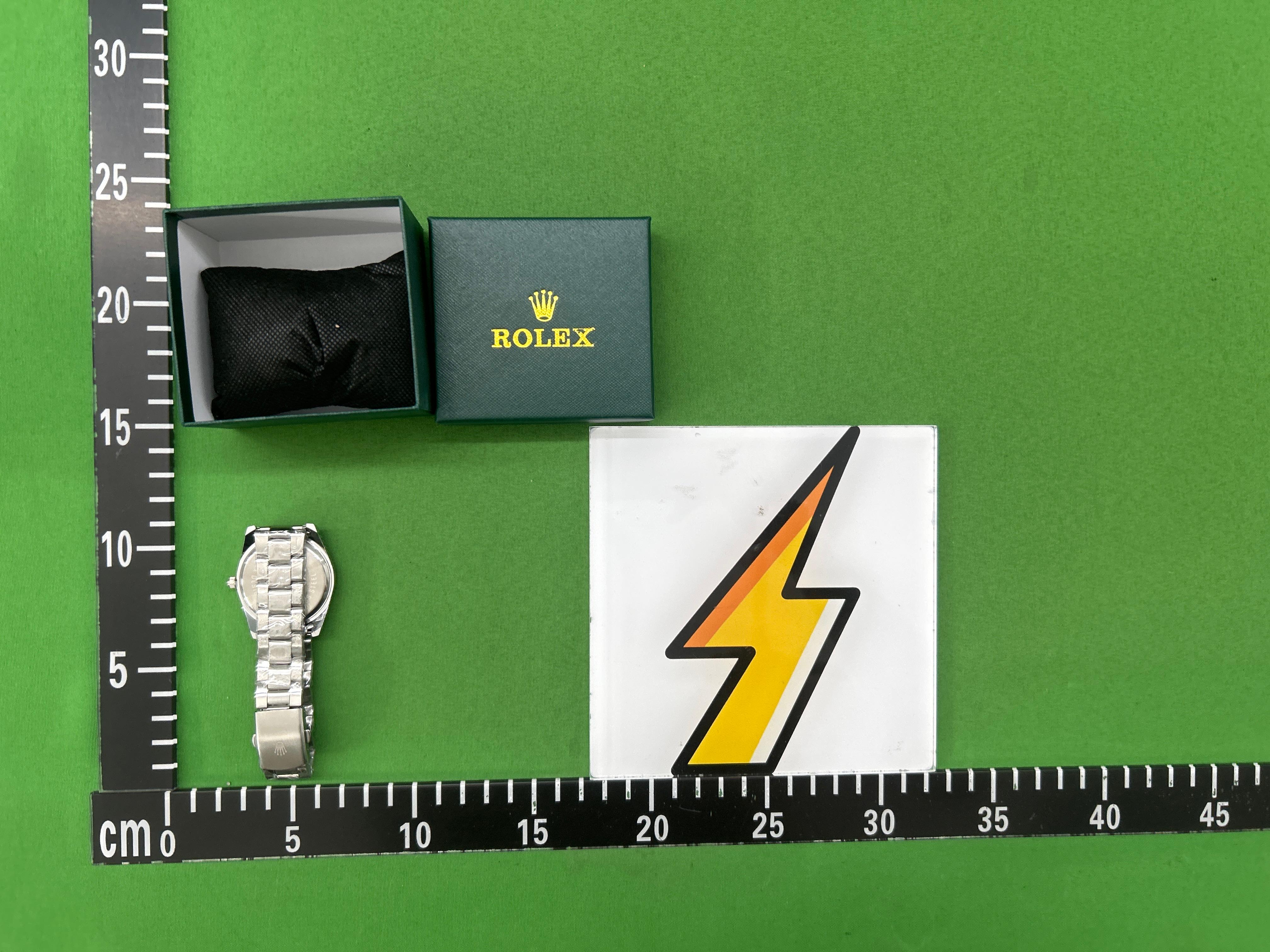 Foto QC 6 de Unbranded Oyster Perpetual Style Quartz Watch 0032