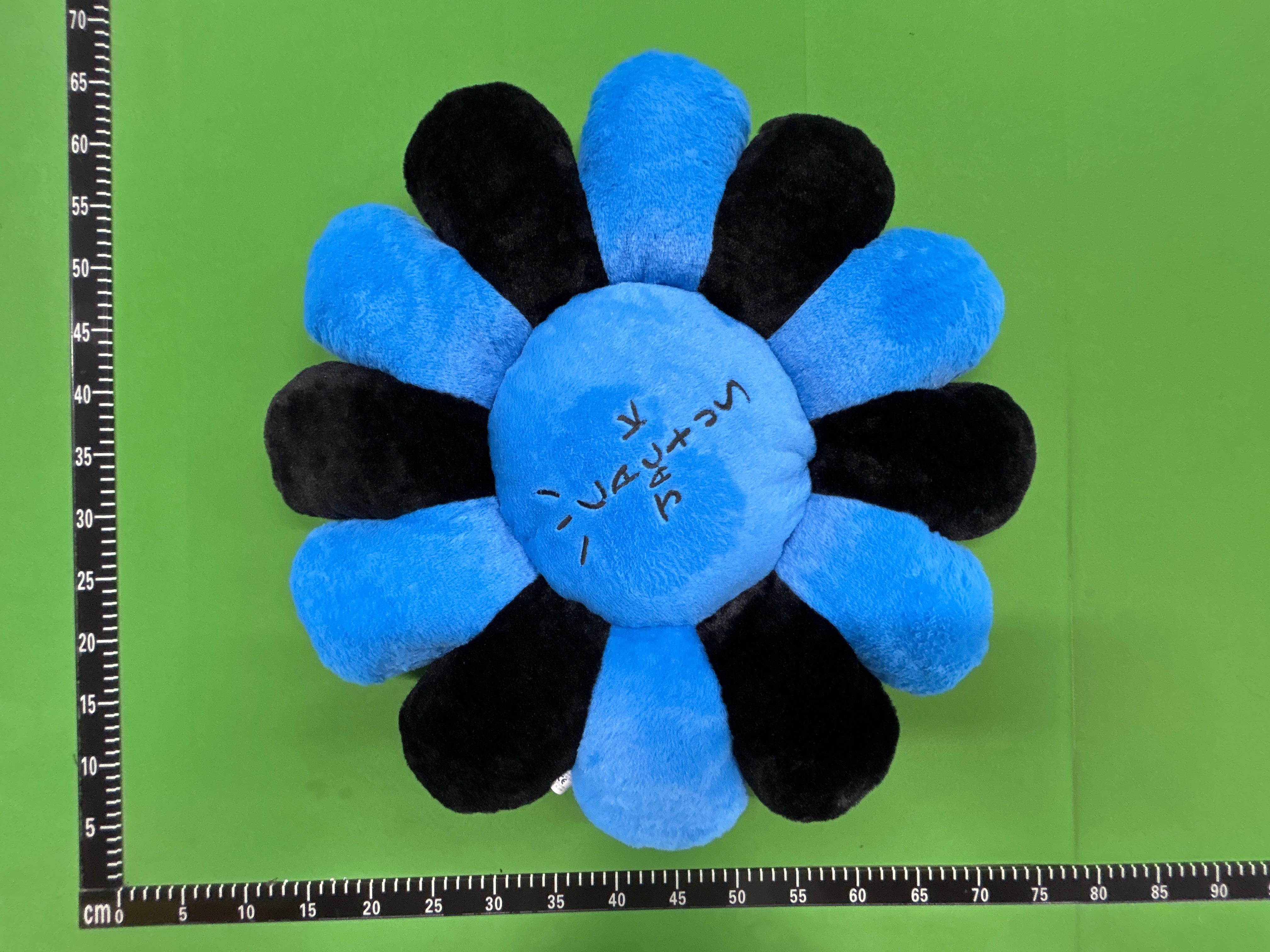 Foto QC 2 de Cactus Jack Sunflower Pink Black White Plush Cushion