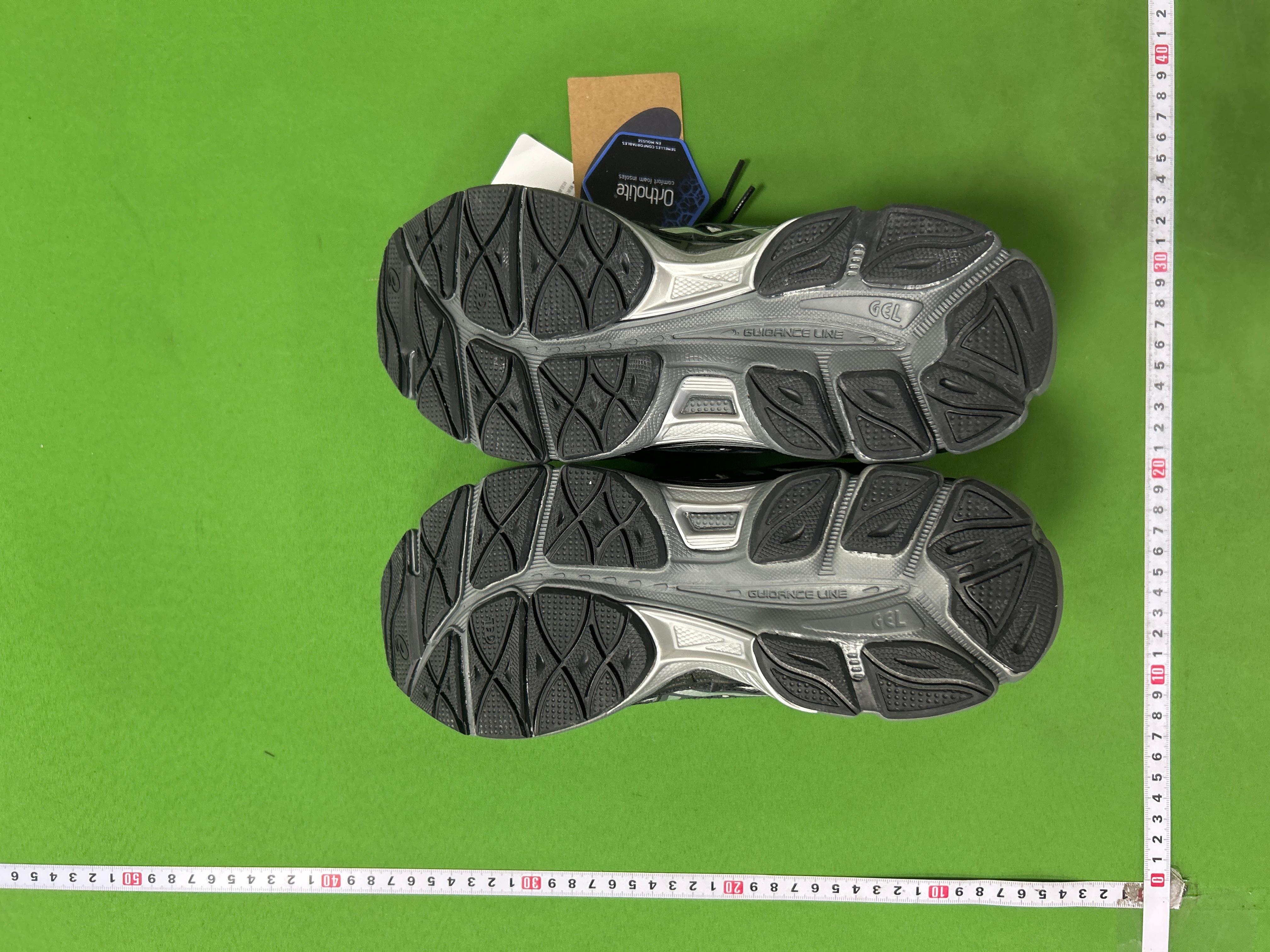 Foto QC 6 de Asics GEL-NYC Low Sheet Rock Graphite Grey 1201A789-020