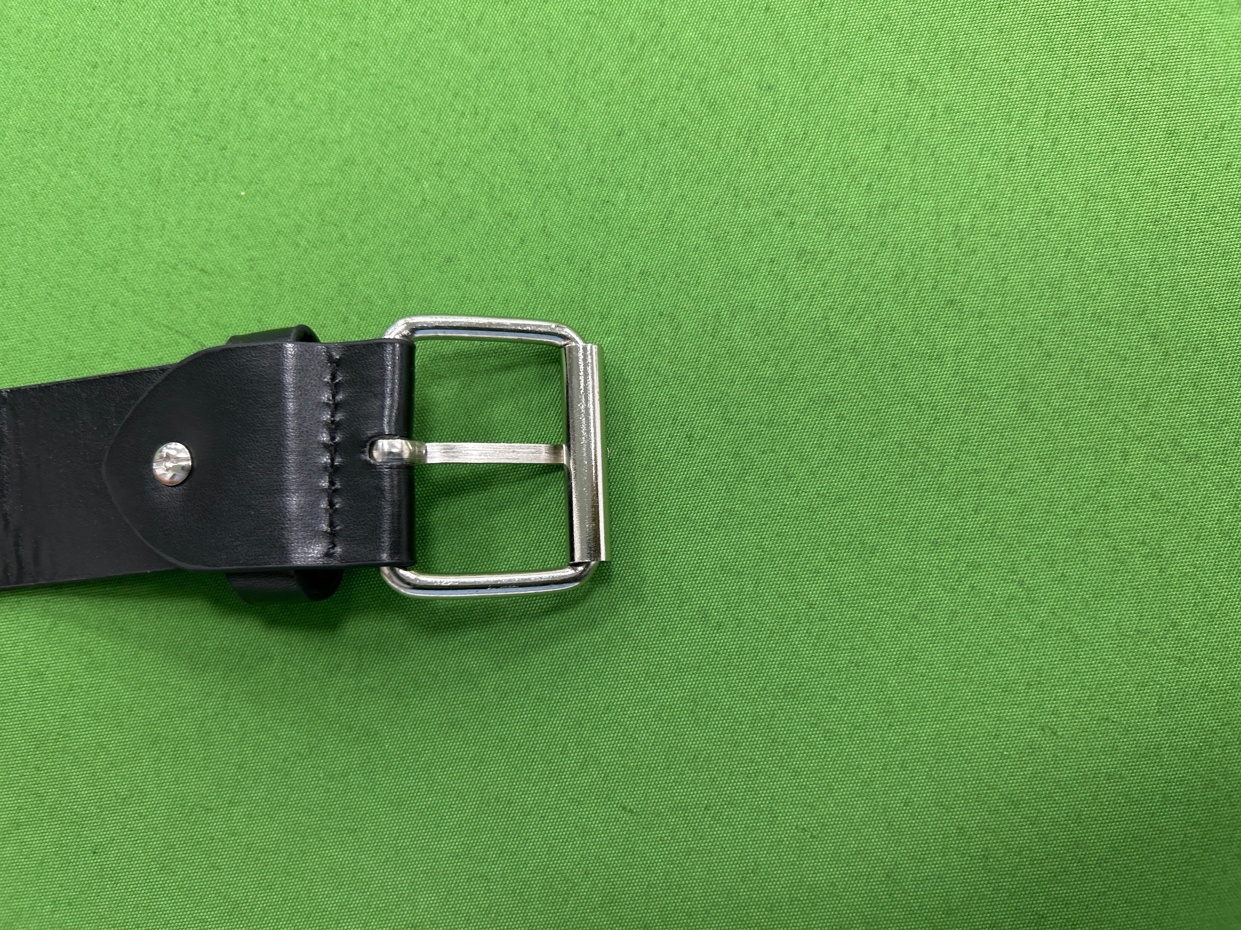 Foto QC 8 de Unbranded 3-Row Pyramid Studded Belt Black