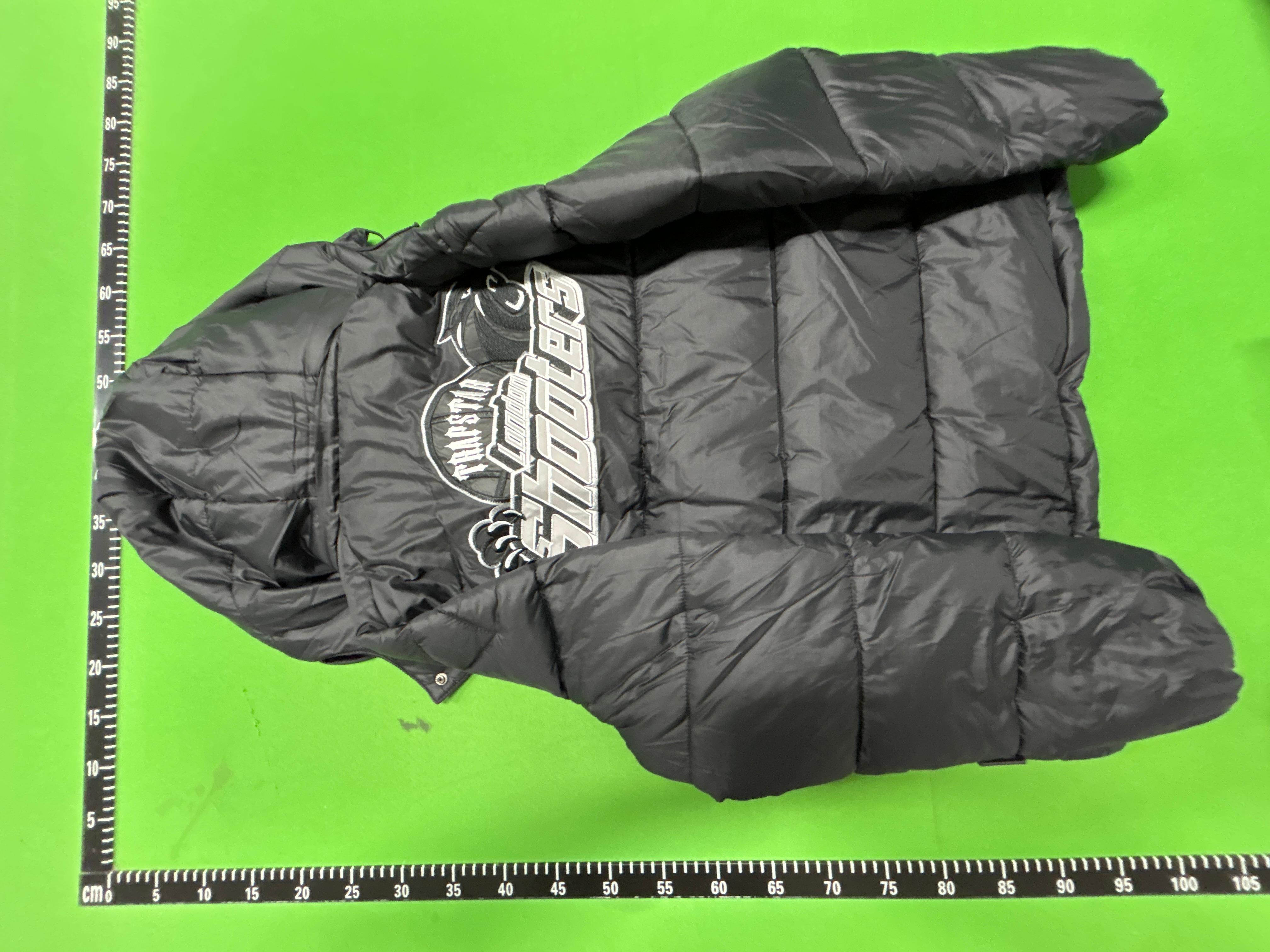 Foto QC 4 de Trapstar Shooters Puffer Jacket Hooded Black