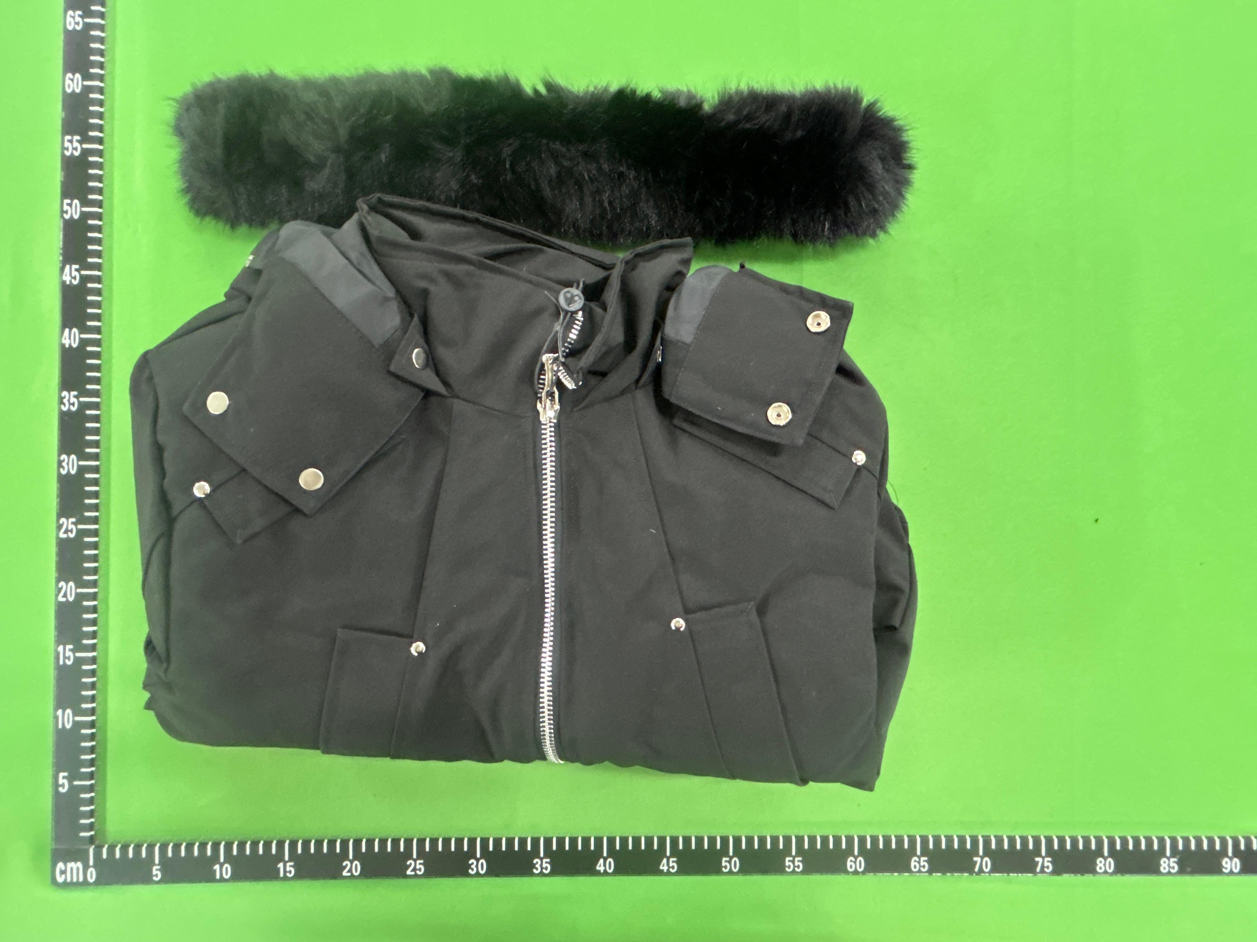 Foto QC 1 de Moose Knuckles Gold Series Ballistic Down Bomber Jacket Black