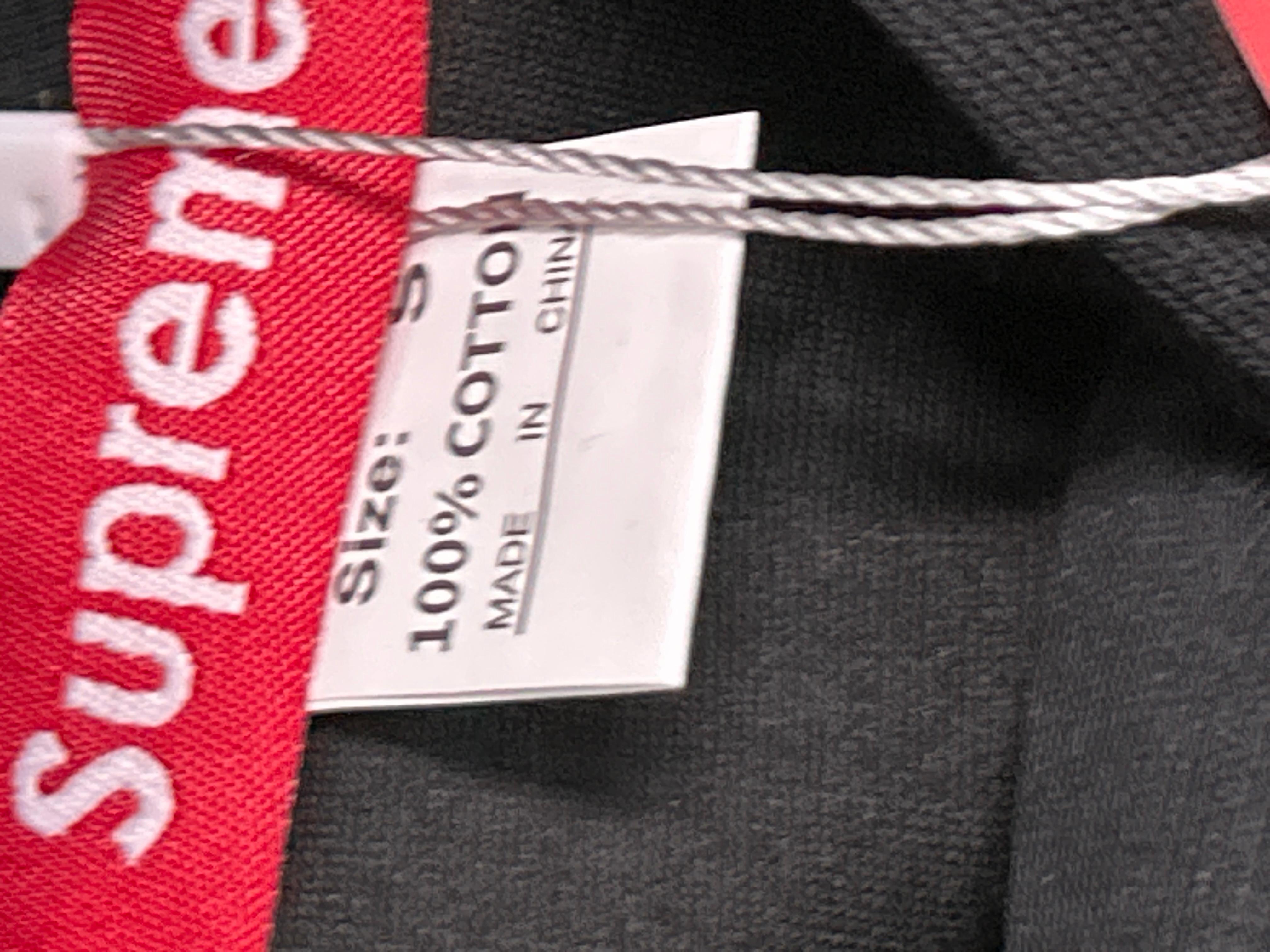 Foto QC 2 de Supreme Satin Applique Hoodie Black