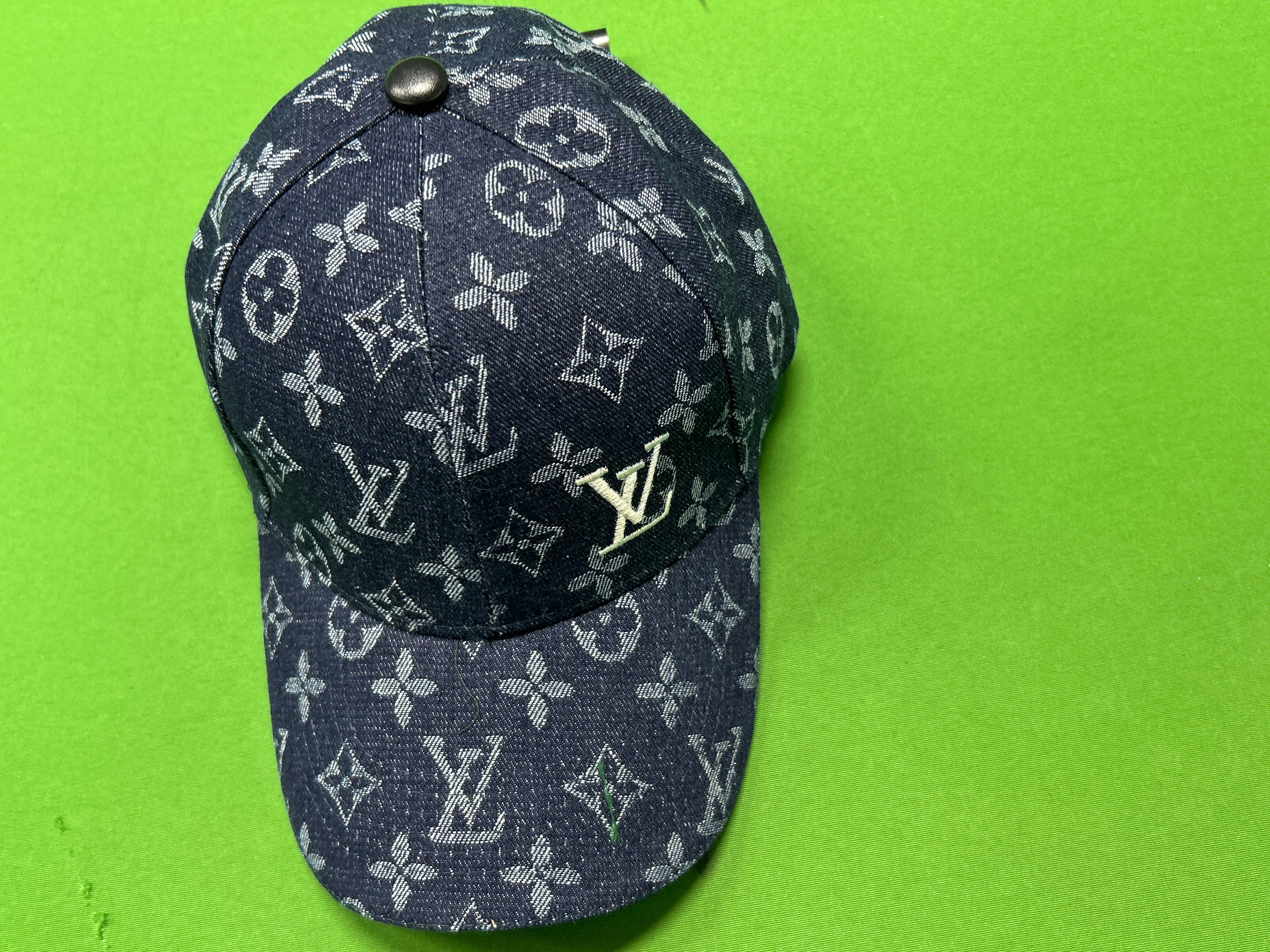 Foto QC 2 de Louis Vuitton LV Get Ready Cap Beige