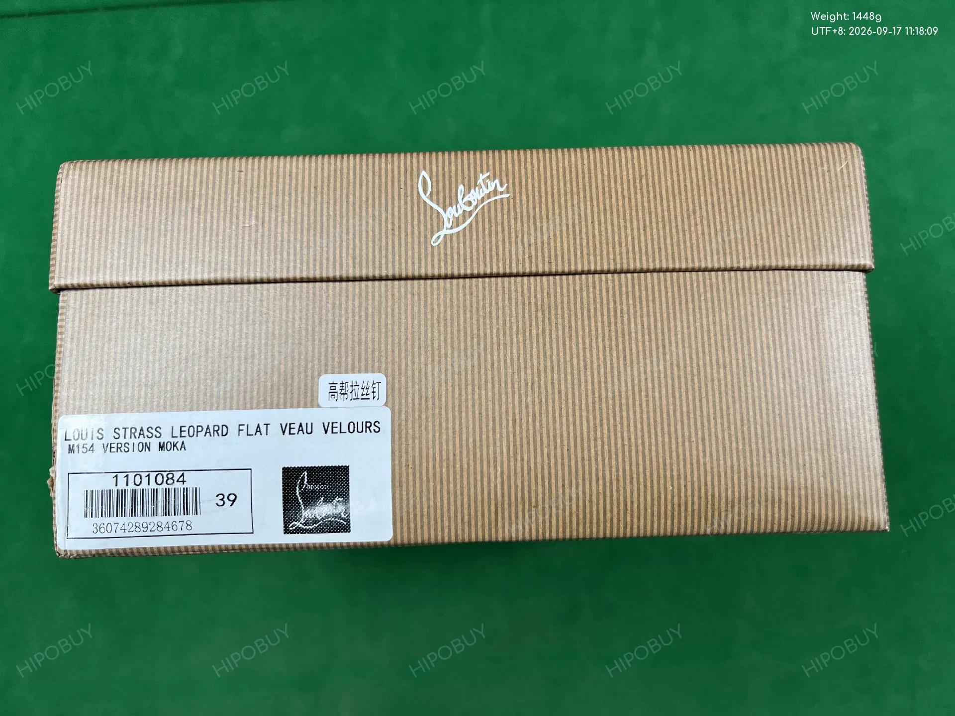 Foto QC 8 de Christian Louboutin Louis Leather High-Top Sneakers White