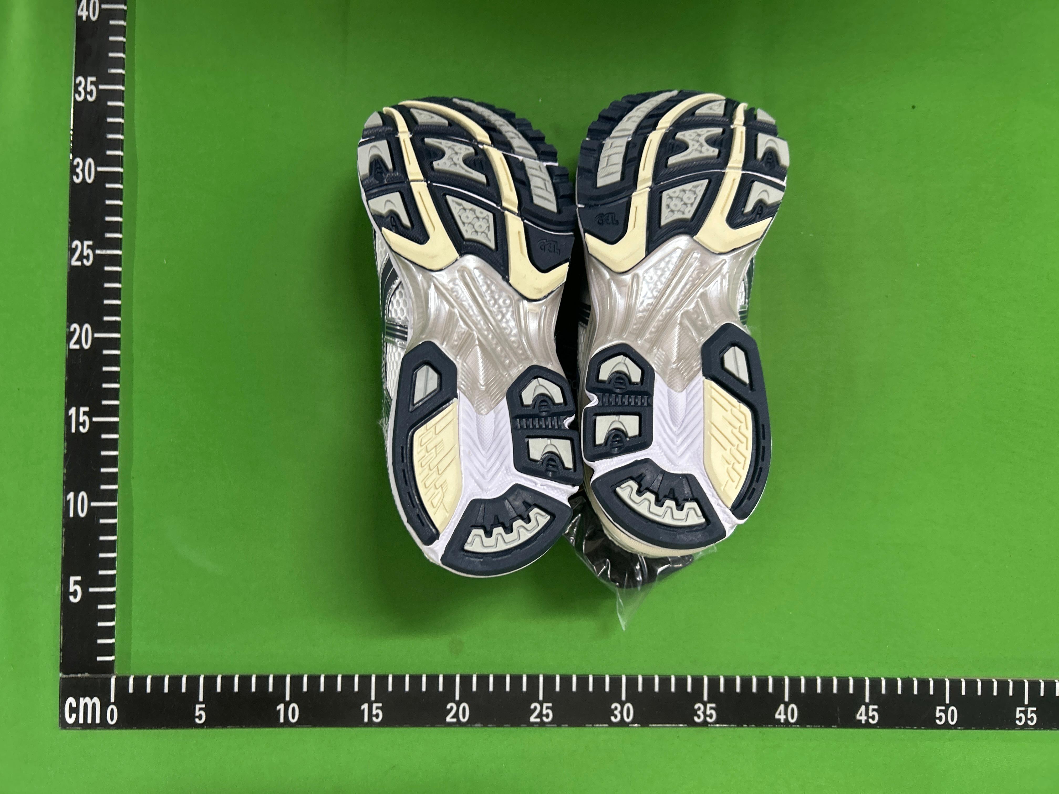Foto QC 6 de Asics Gel-Kayano 14 Unlimited Pack White Fawn 1203A667-100