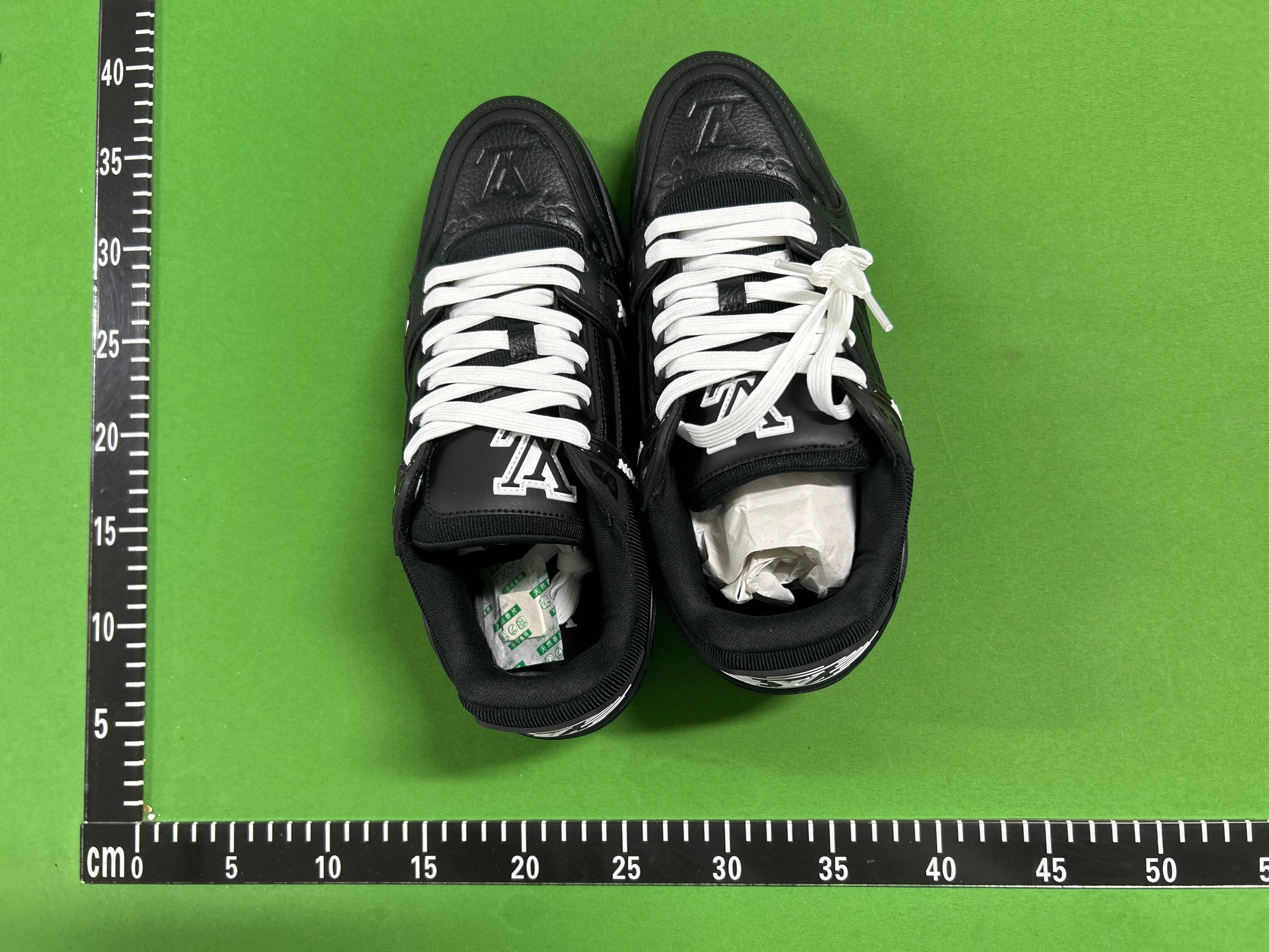 Foto QC 2 de Louis Vuitton Trainer Low White Red BM0159