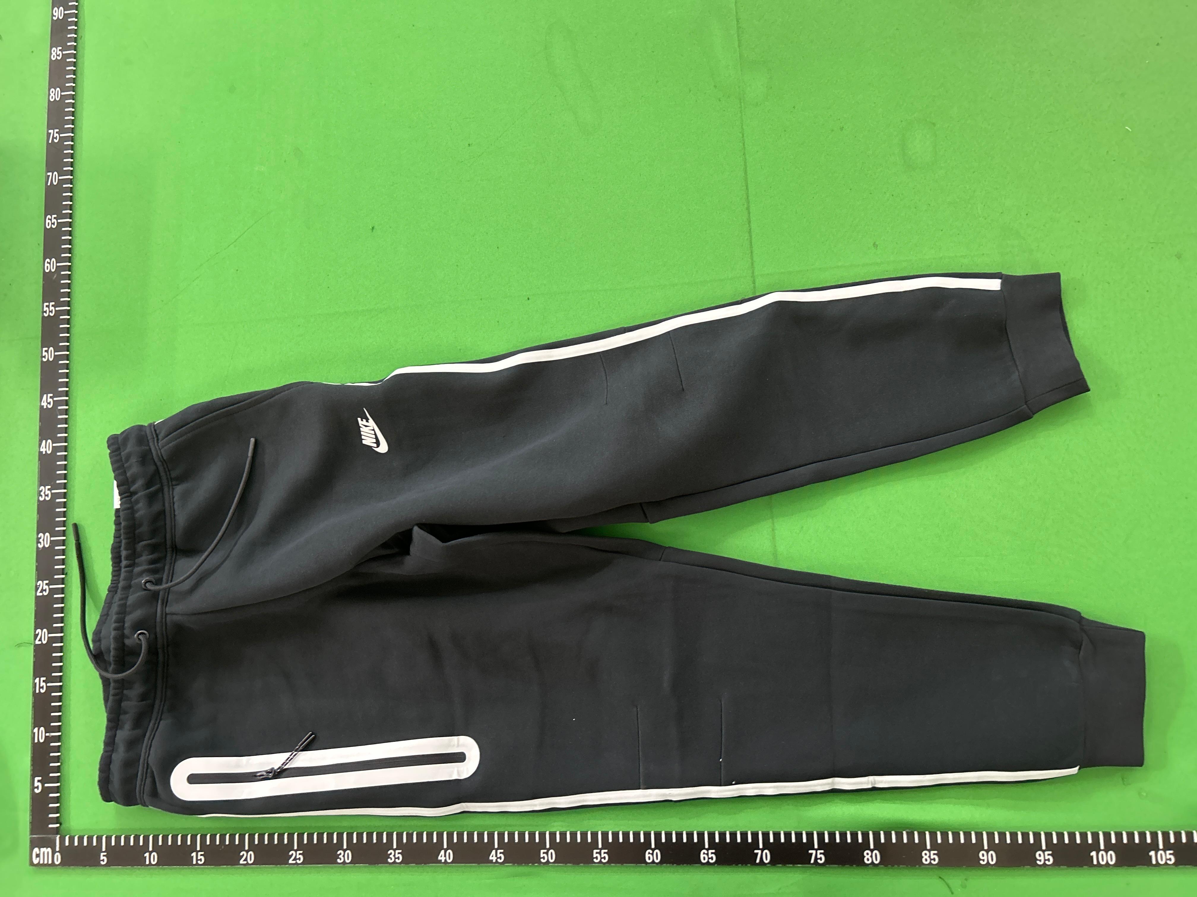 Foto QC 6 de Nike x Syna World Tech Fleece Set 2-Piece Black/Metallic Red Bronze