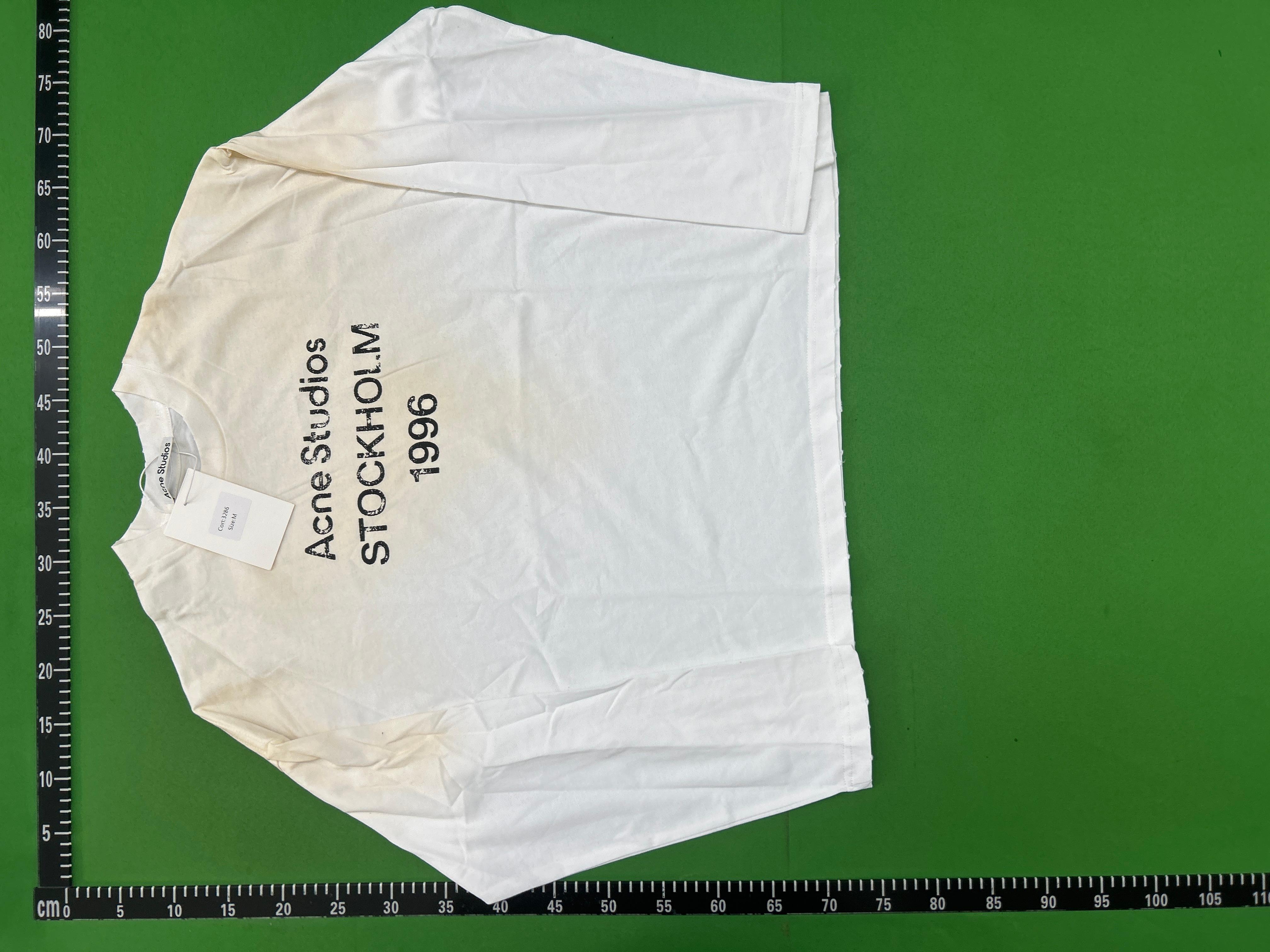 Foto QC 2 de Acne Studios Stockholm 1996 T-shirt Blue