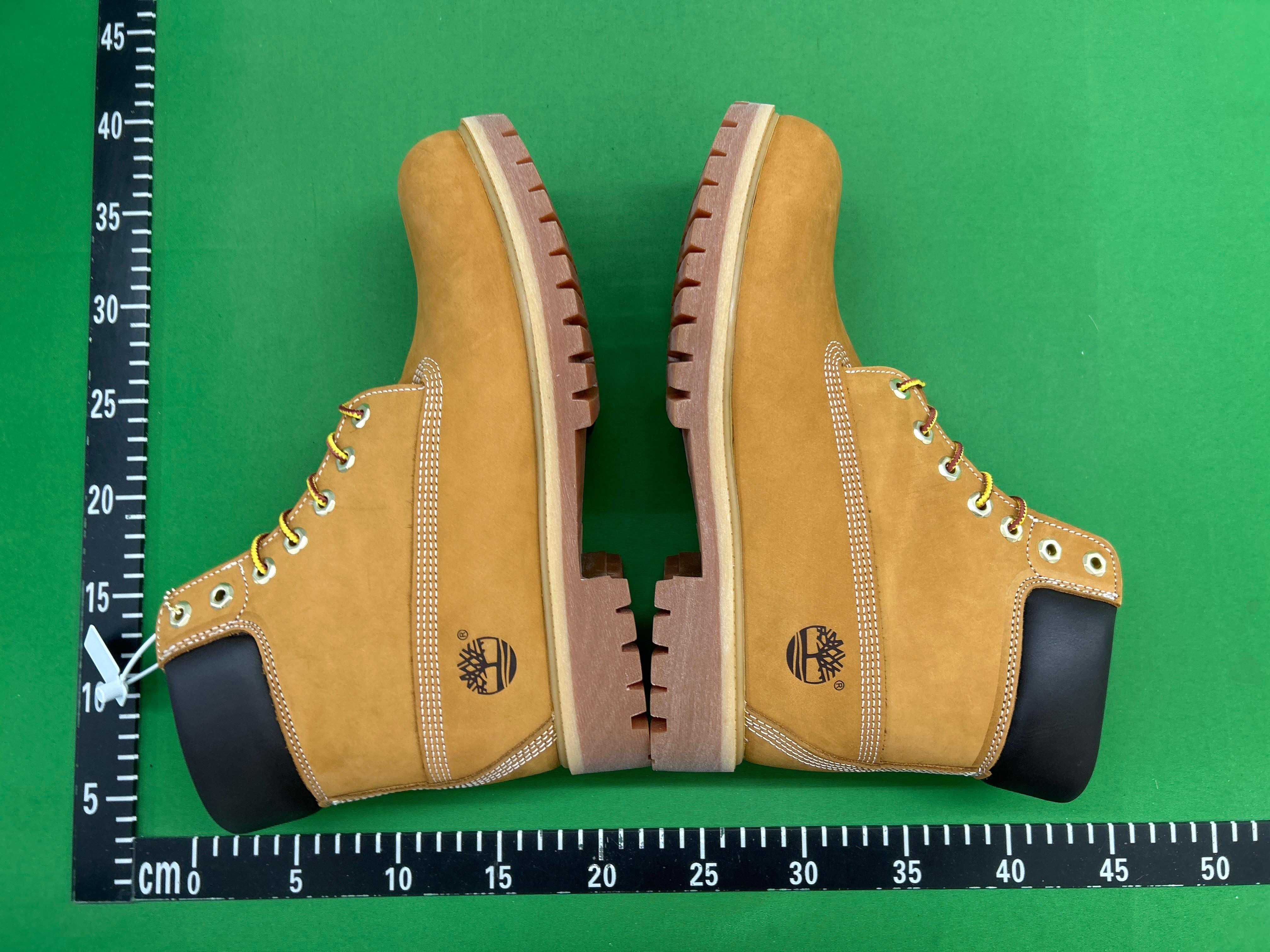 Foto QC 7 de Timberland 6-Inch Premium Waterproof Suede Boots Wheat