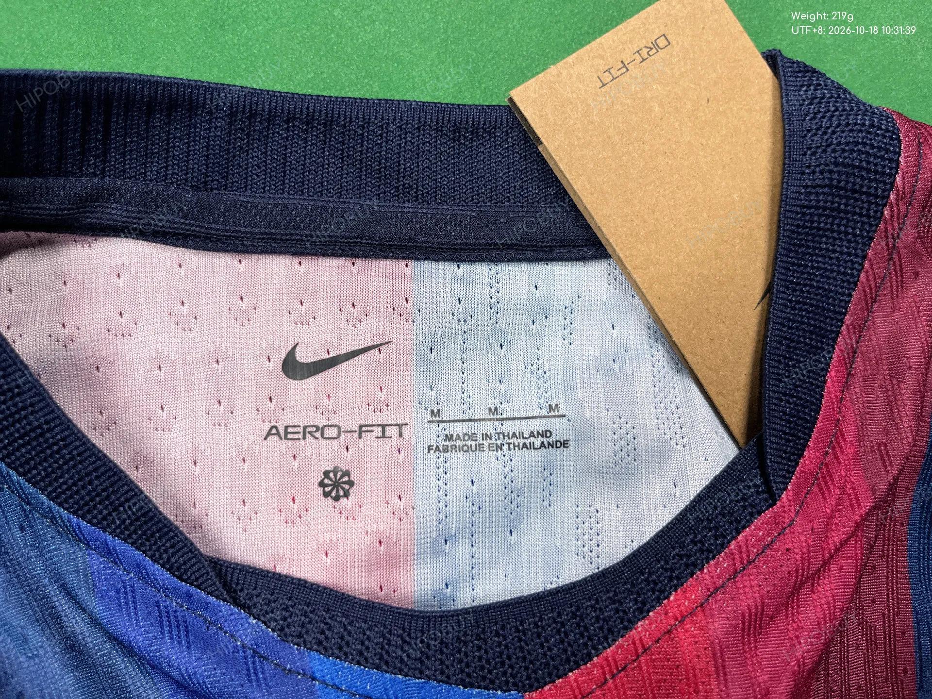 Foto QC 1 de Nike x FC Barcelona 2024/25 Pre-Match Player Edition Jersey Black Purple