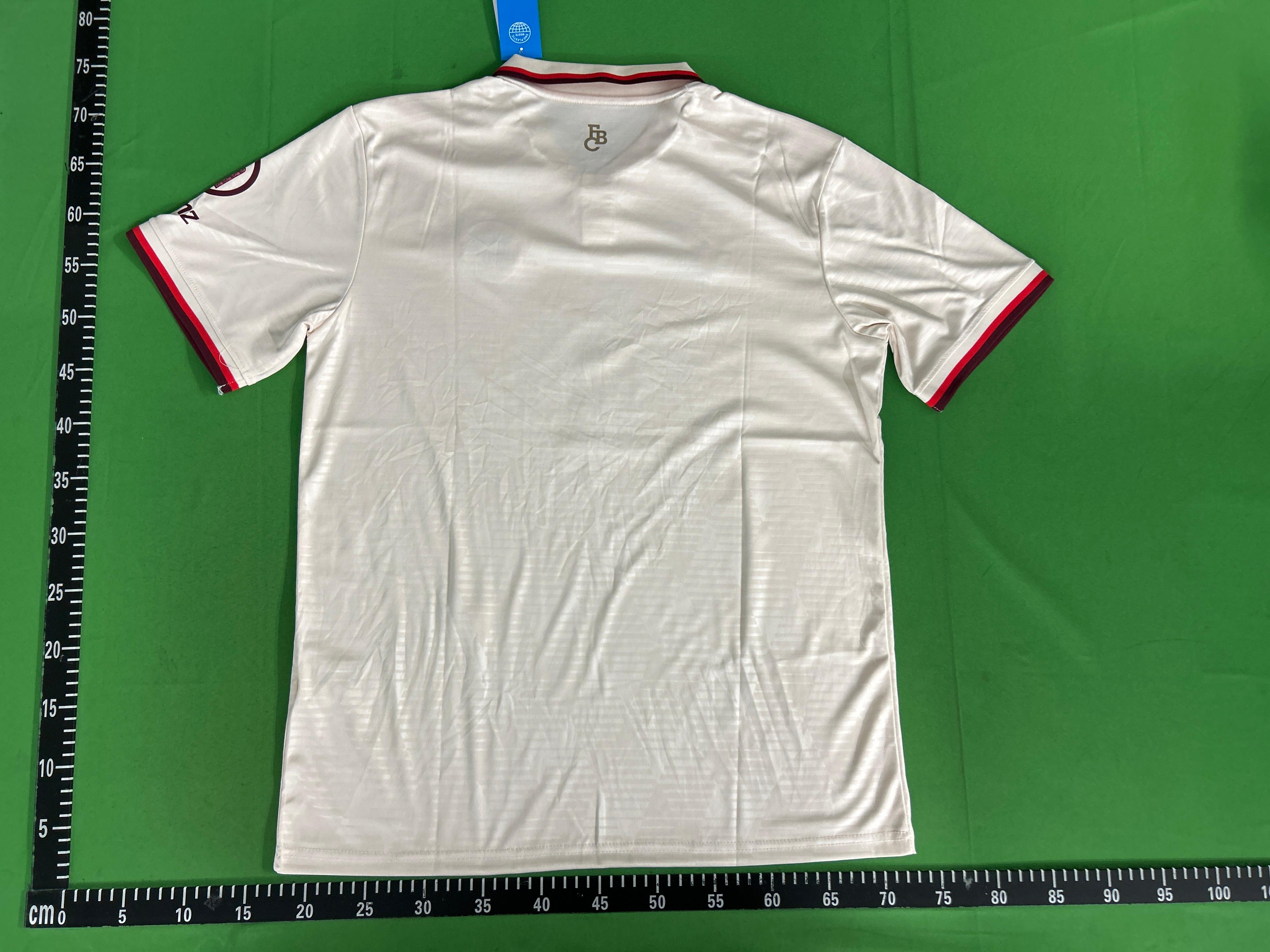 Foto QC 4 de adidas x FC Bayern Munich 2024/25 Third Jersey Off White