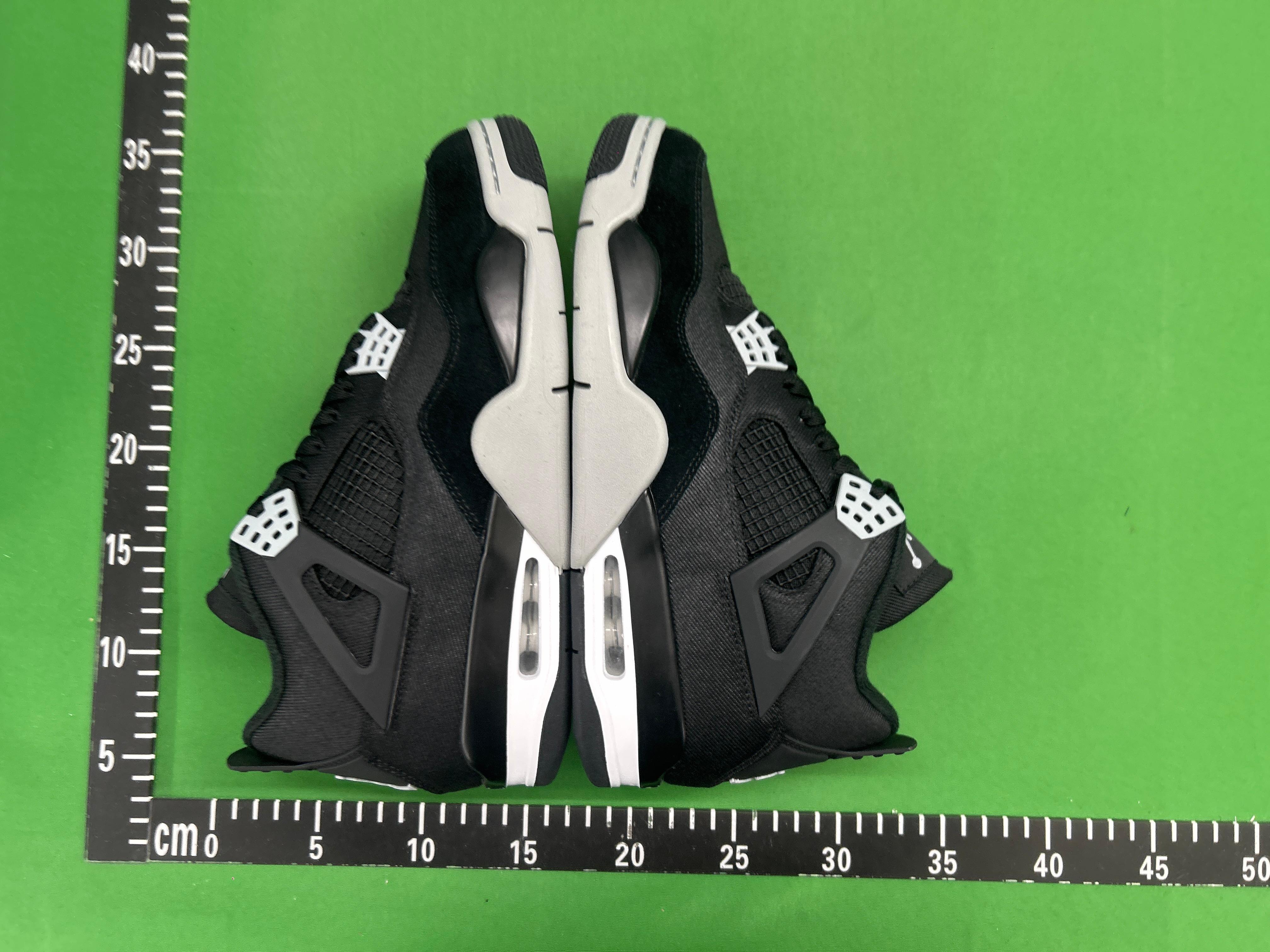 Foto QC 7 de Jordan 4 Retro Black Cat CU1110-010