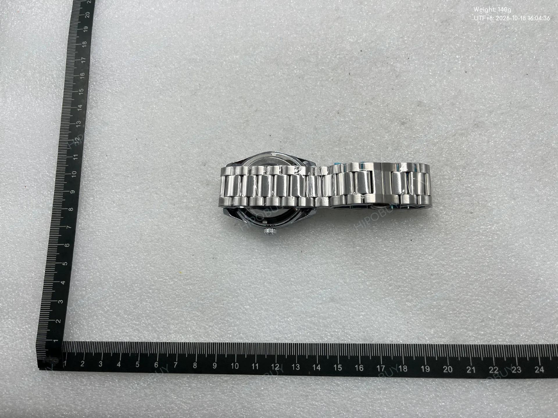 Foto QC 8 de Omega Seamaster Aqua Terra Worldtimer 220.12.43.22.02.001