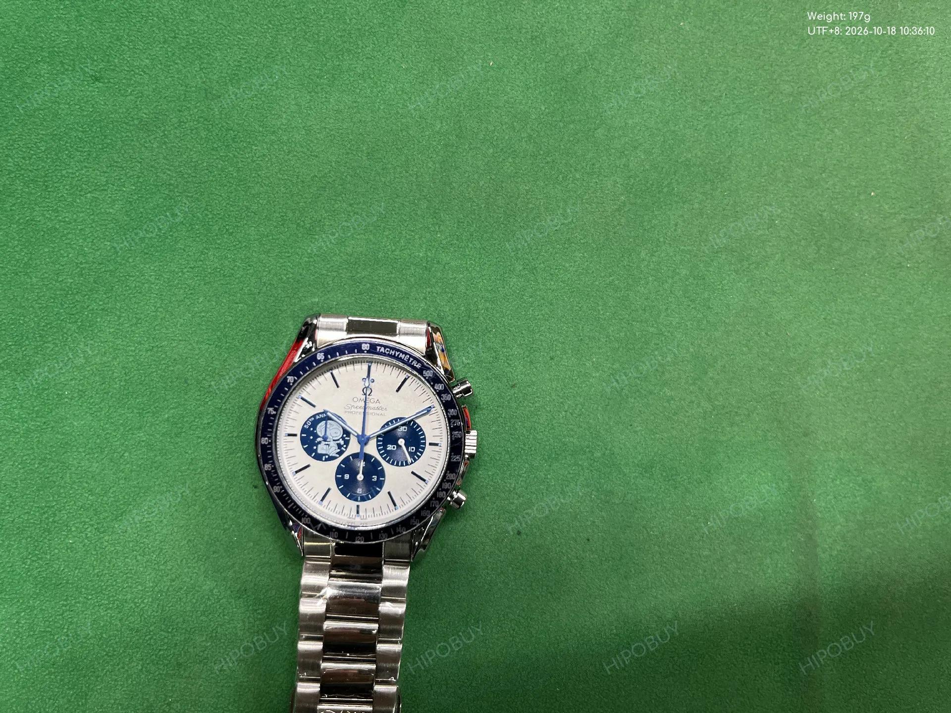 Foto QC 4 de Omega Speedmaster Silver Snoopy Award 50th Anniversary 310.32.50.50.01.001