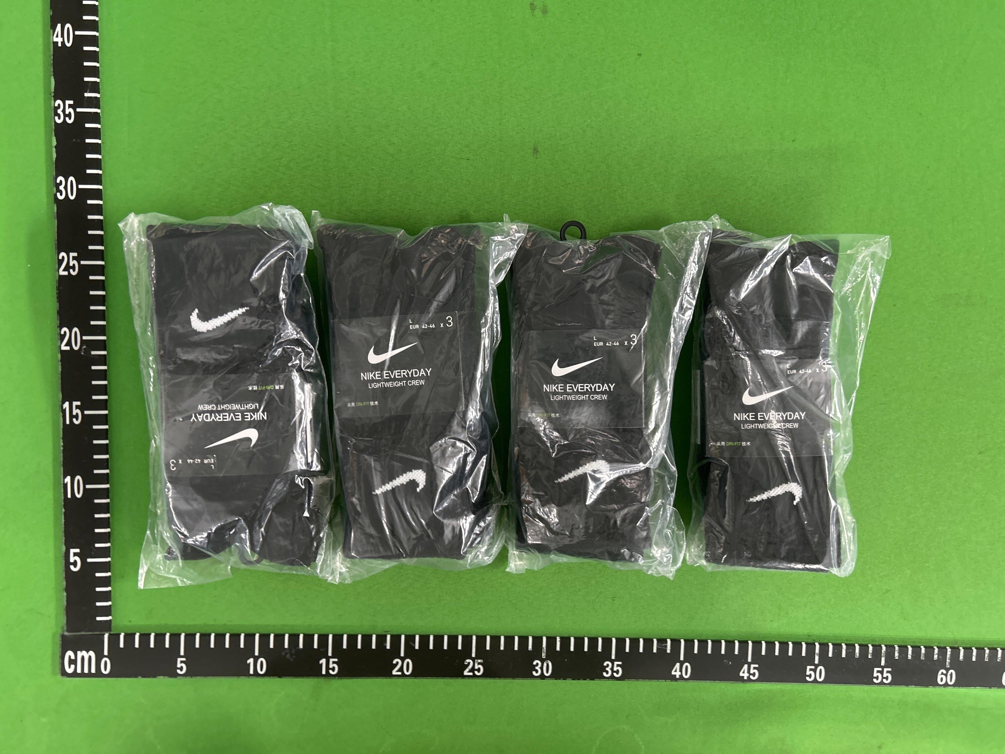 Foto QC 1 de Nike Crew Socks Cushioned Black White Grey