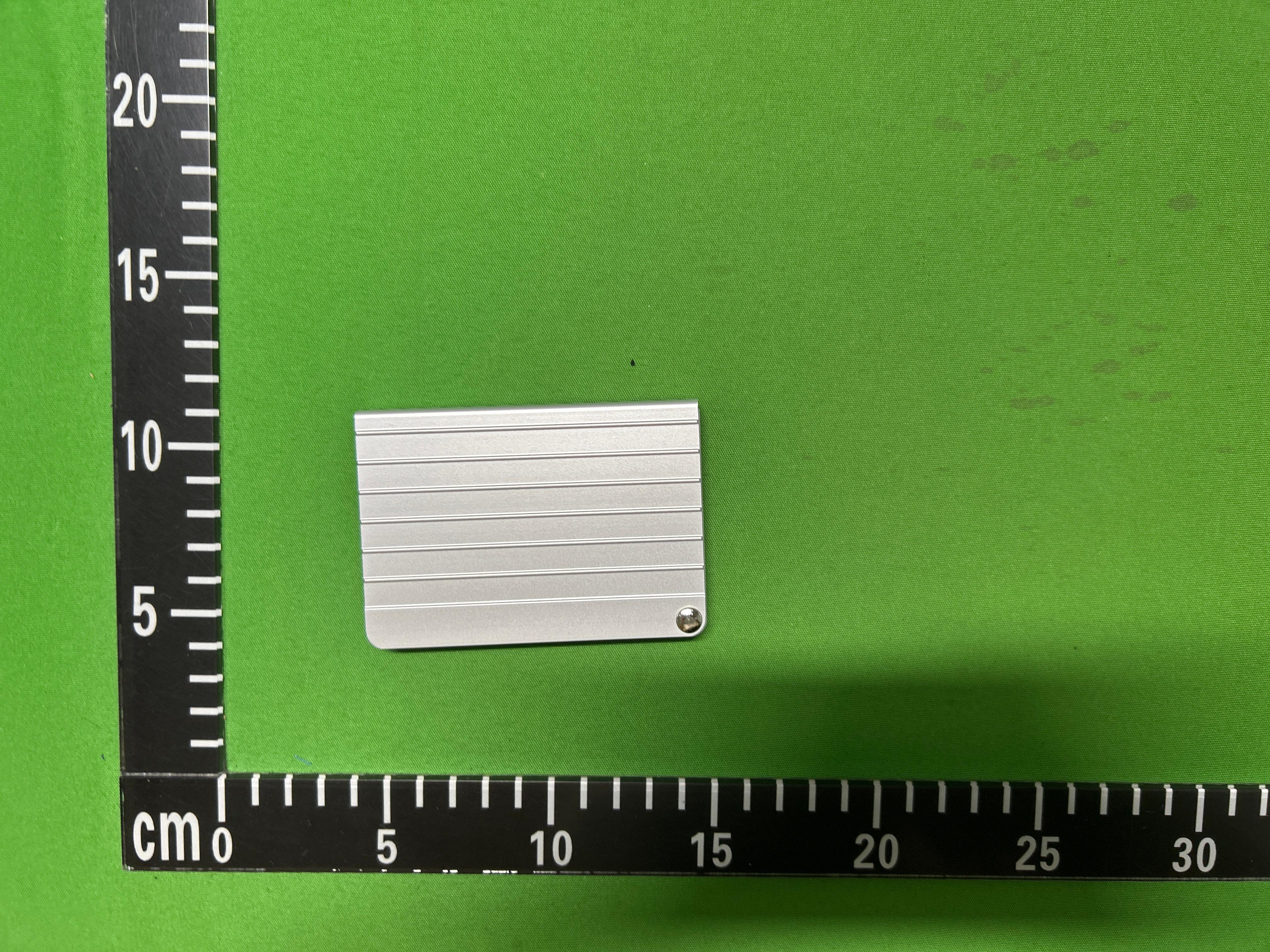 Foto QC 7 de Rimowa Card Holder Aluminum Black