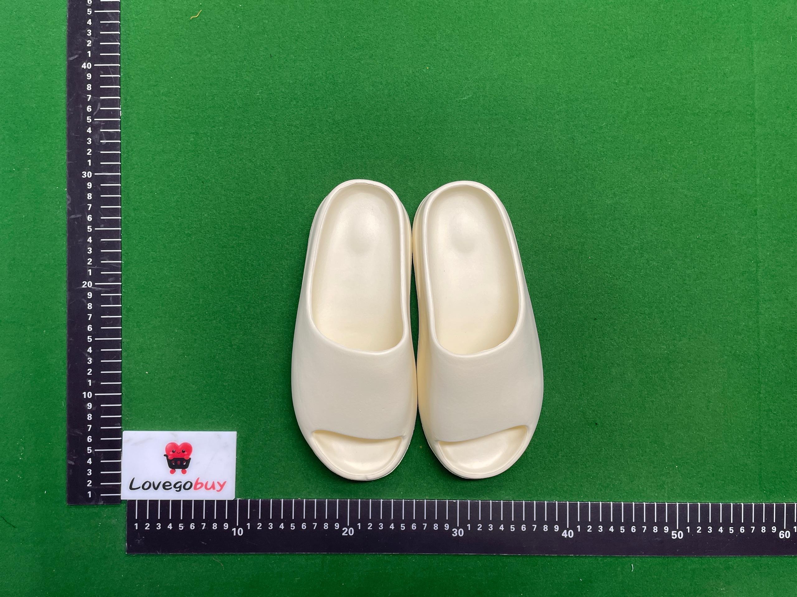Foto QC 2 de adidas Yeezy Slide Foam Bone