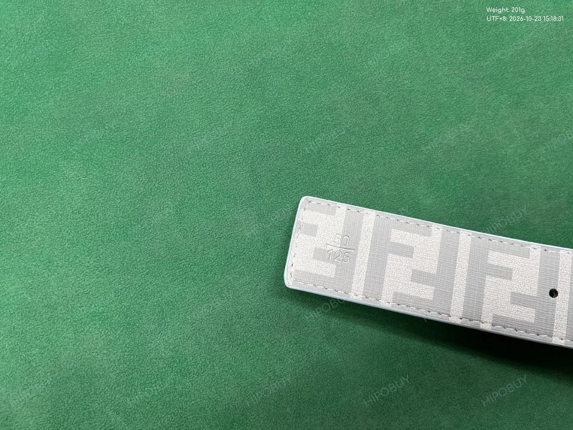 Foto QC 4 de Fendi FF Belt White