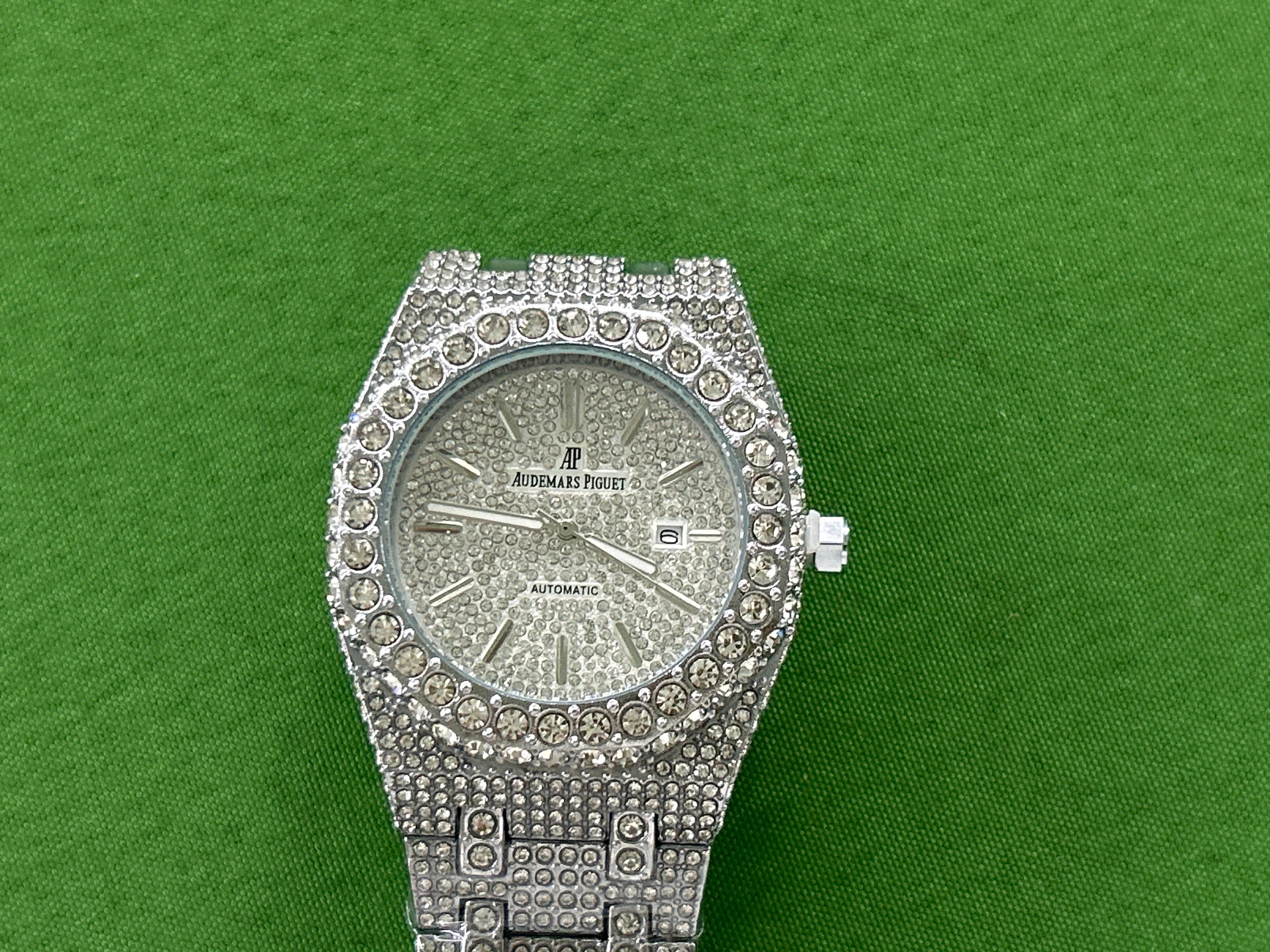 Foto QC 5 de Other Full Diamond Iced Out Day Date V076
