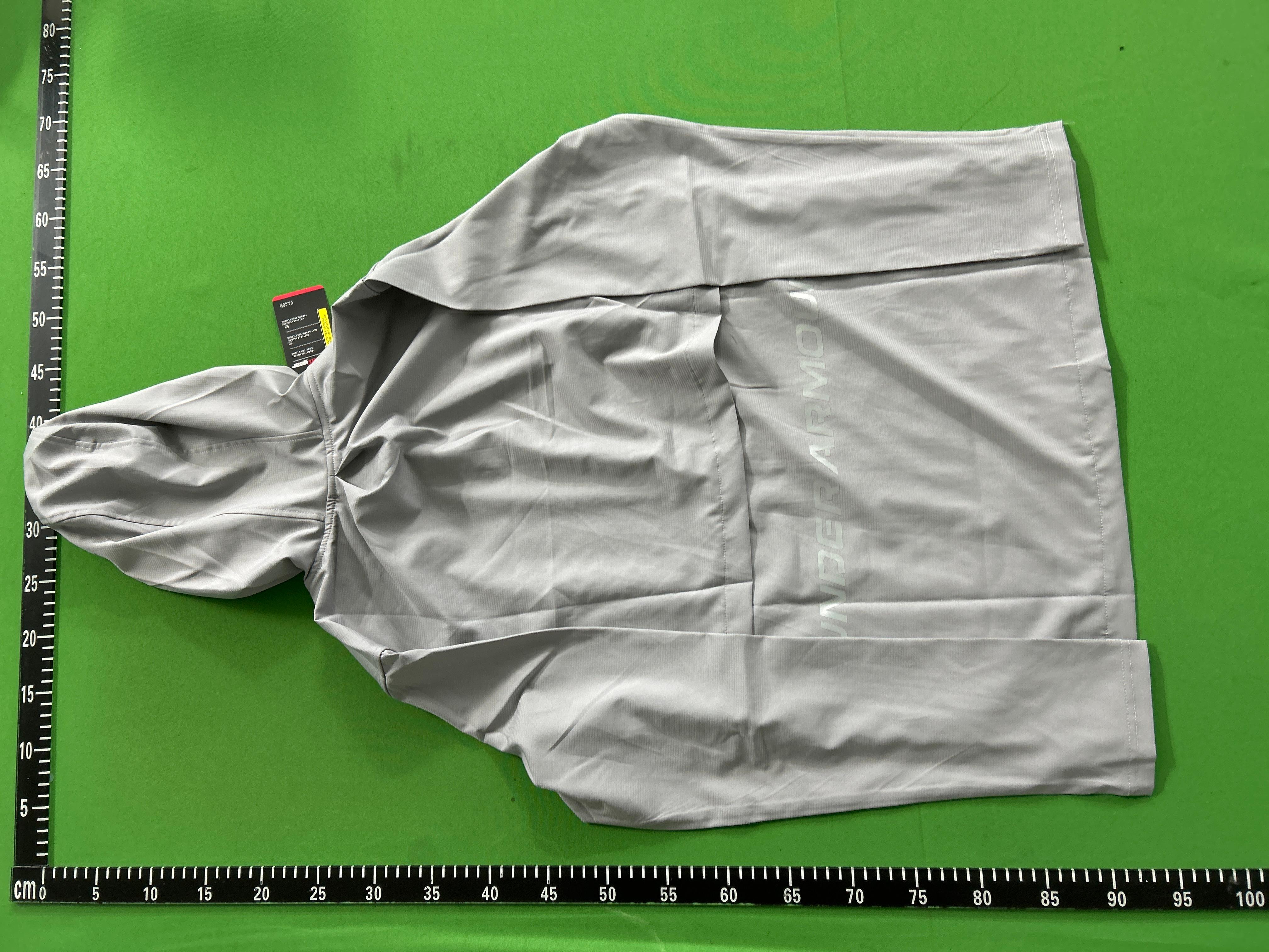 Foto QC 4 de Under Armour Windbreaker Jacket Grey