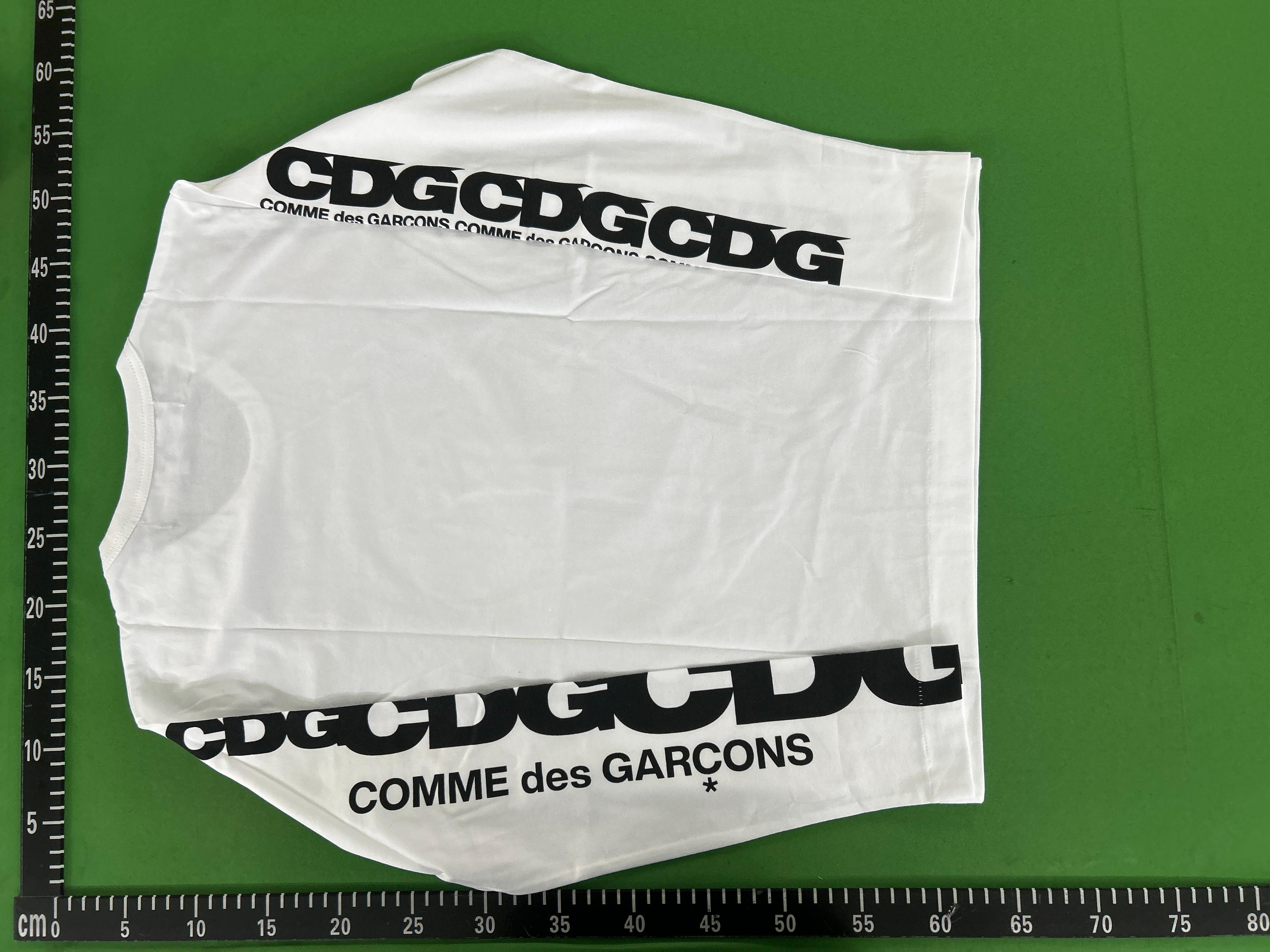 Foto QC 8 de Comme des Garçons CDG T-shirt Sleeve Logo White
