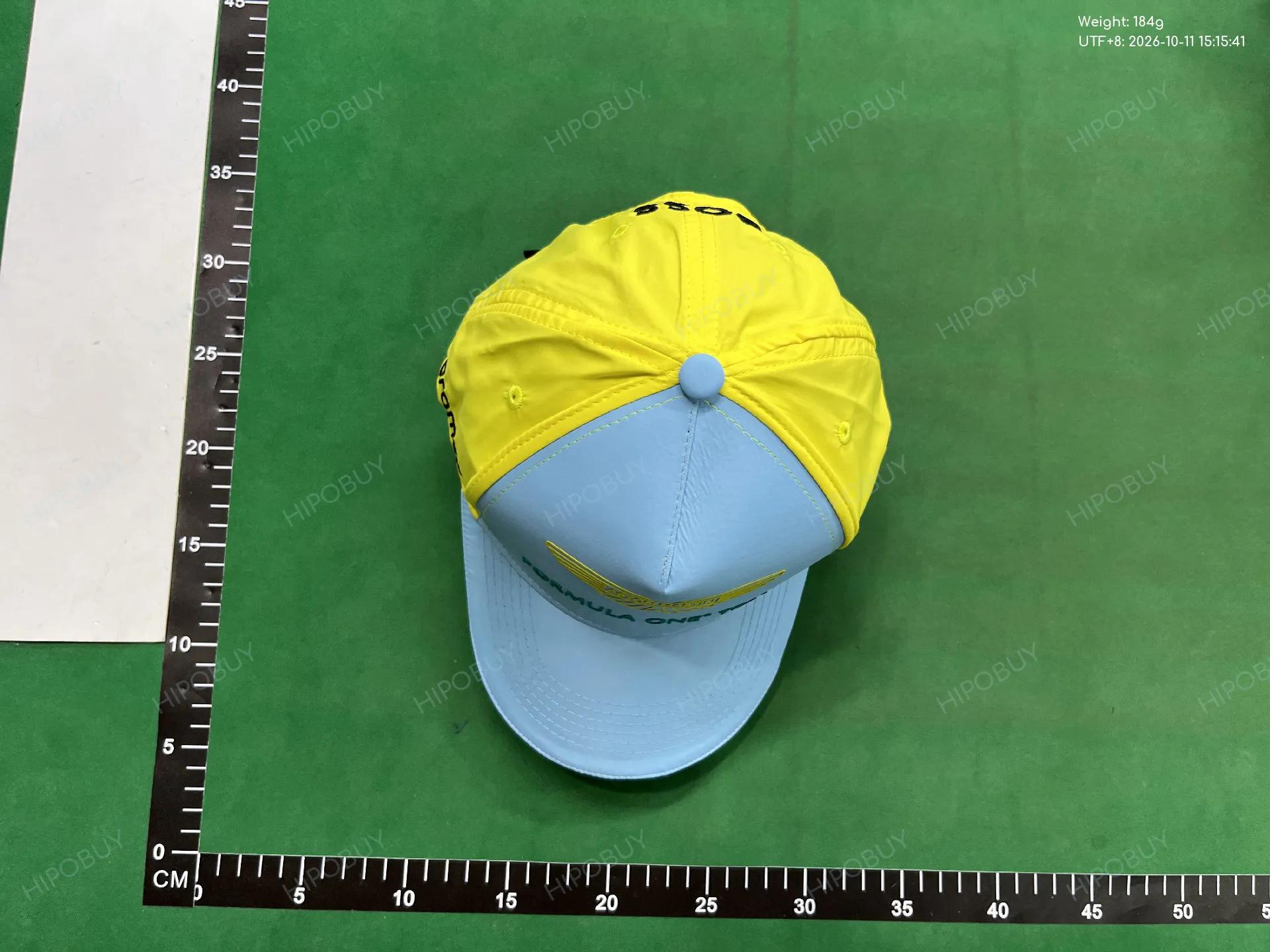Foto QC 4 de Aston Martin Formula One Team Cap Grey