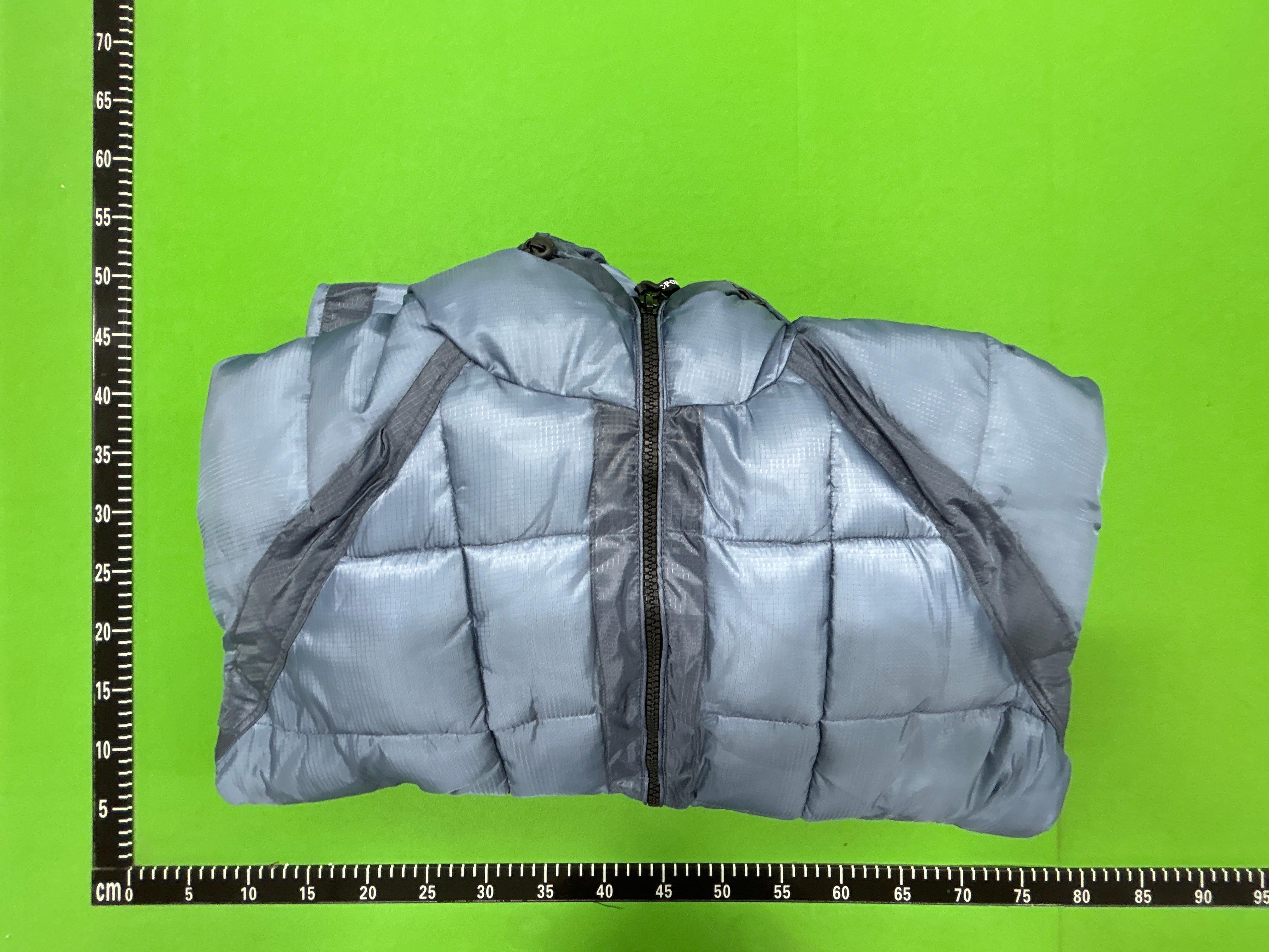 Foto QC 5 de Moncler Hooded Jacket Hybrid Down Knit Black