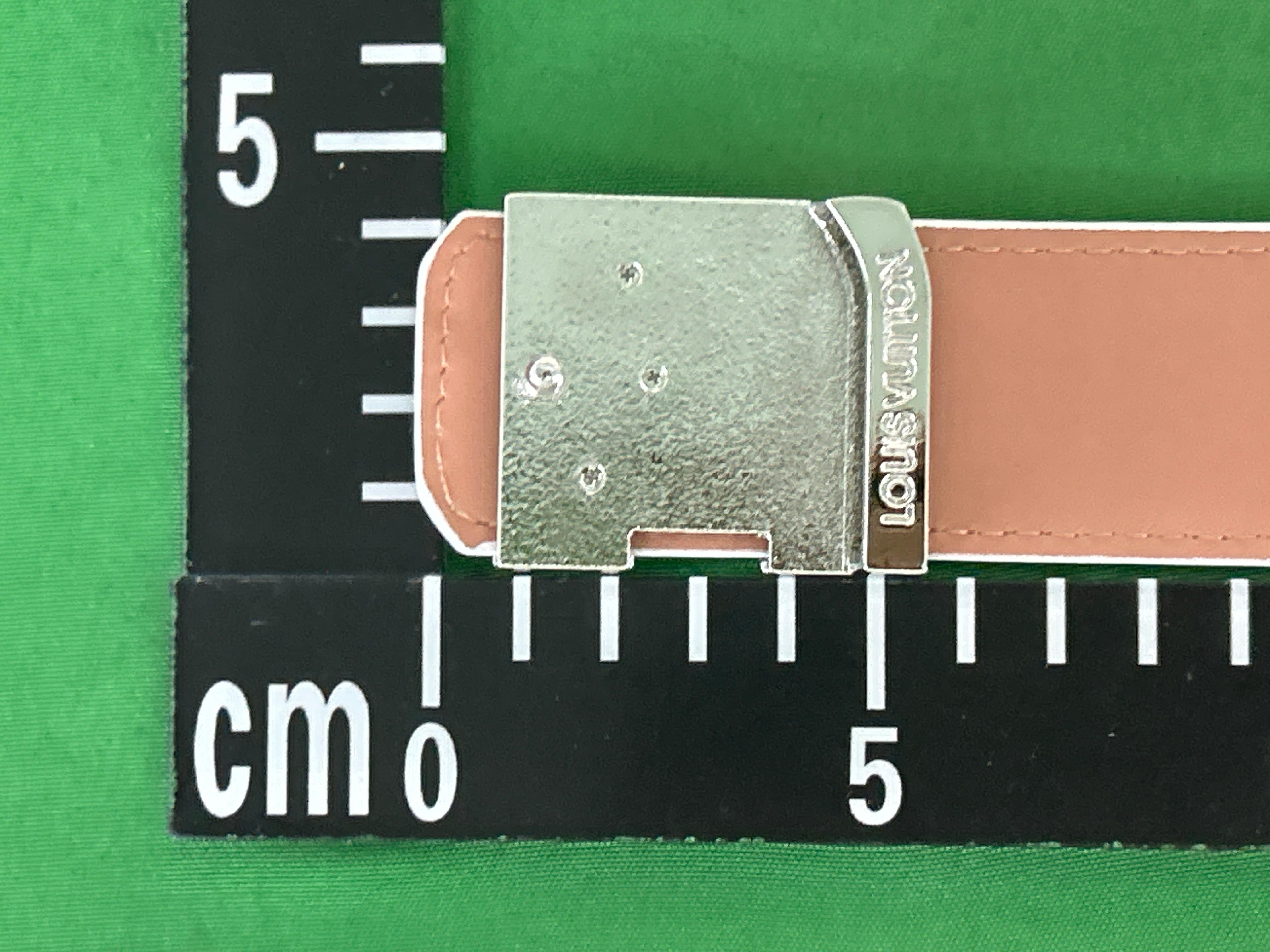 Foto QC 2 de Louis Vuitton LV Initiales Reversible Belt Monogram Eclipse