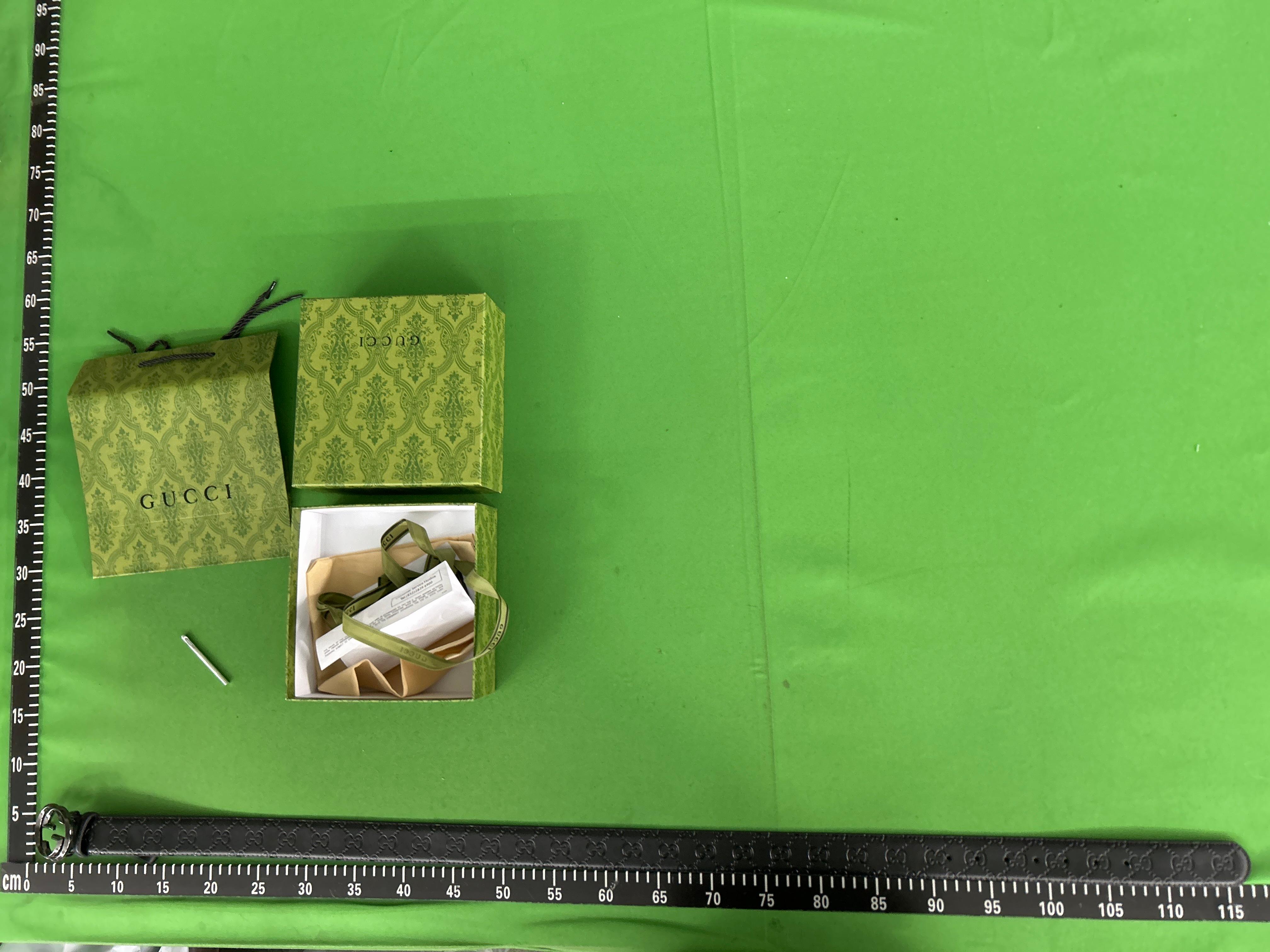 Foto QC 5 de Gucci Interlocking G Belt Disney x Mickey Mouse GG Supreme