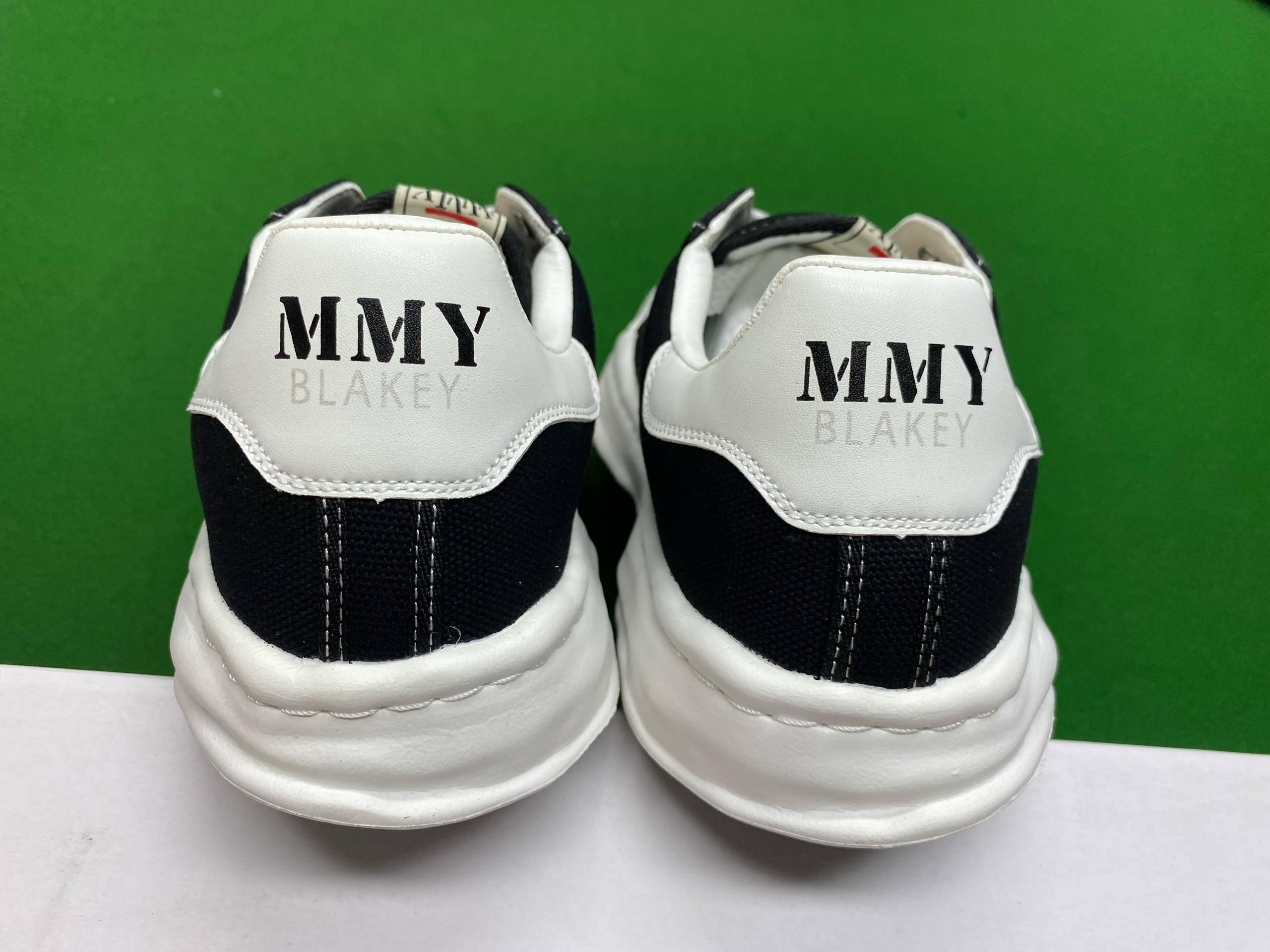 Foto QC 5 de Maison Mihara Yasuhiro Blakey Low Canvas White Black A08FW735
