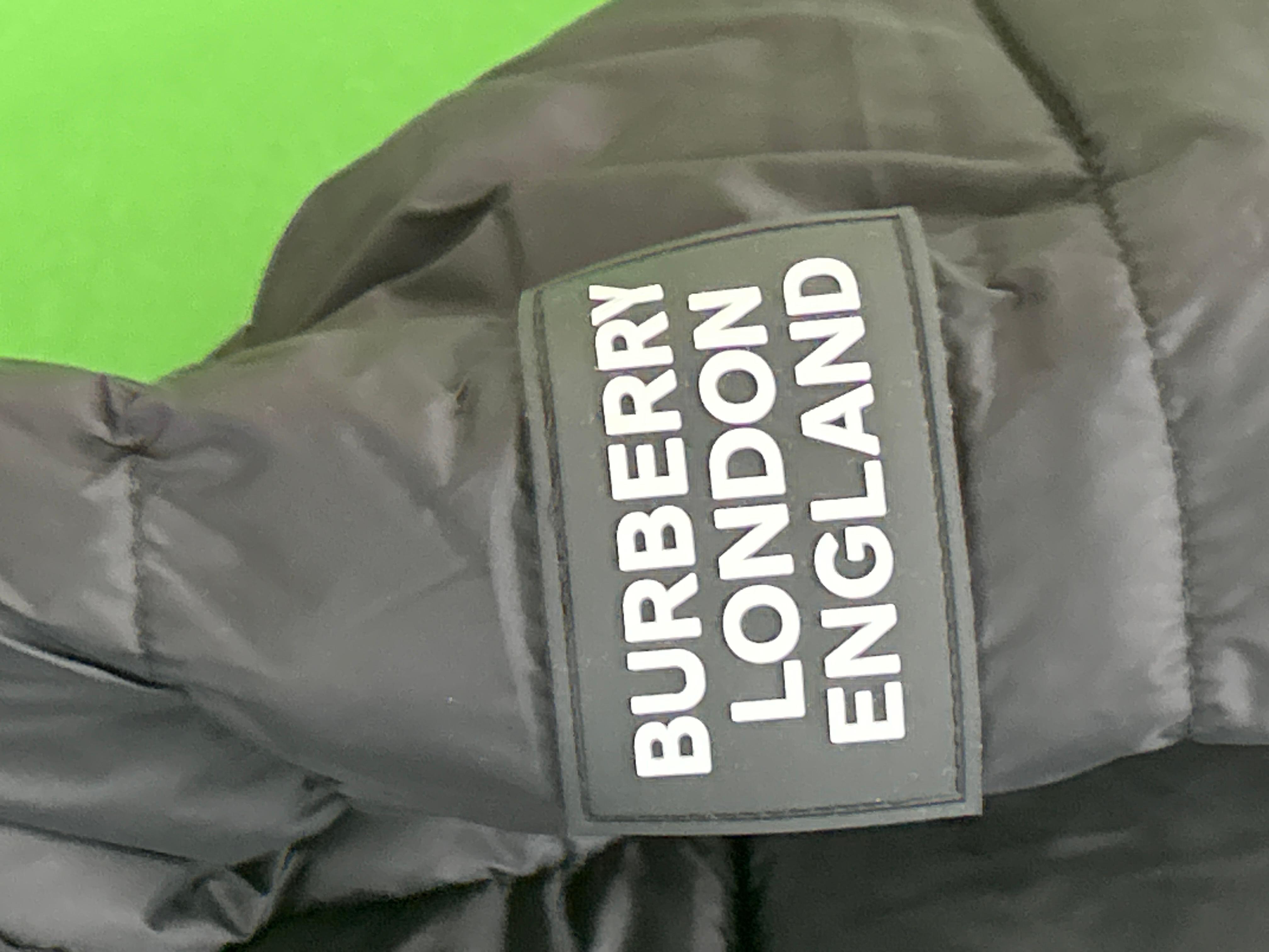 Foto QC 7 de Burberry Puffer Jacket Detachable Sleeve Hooded Black