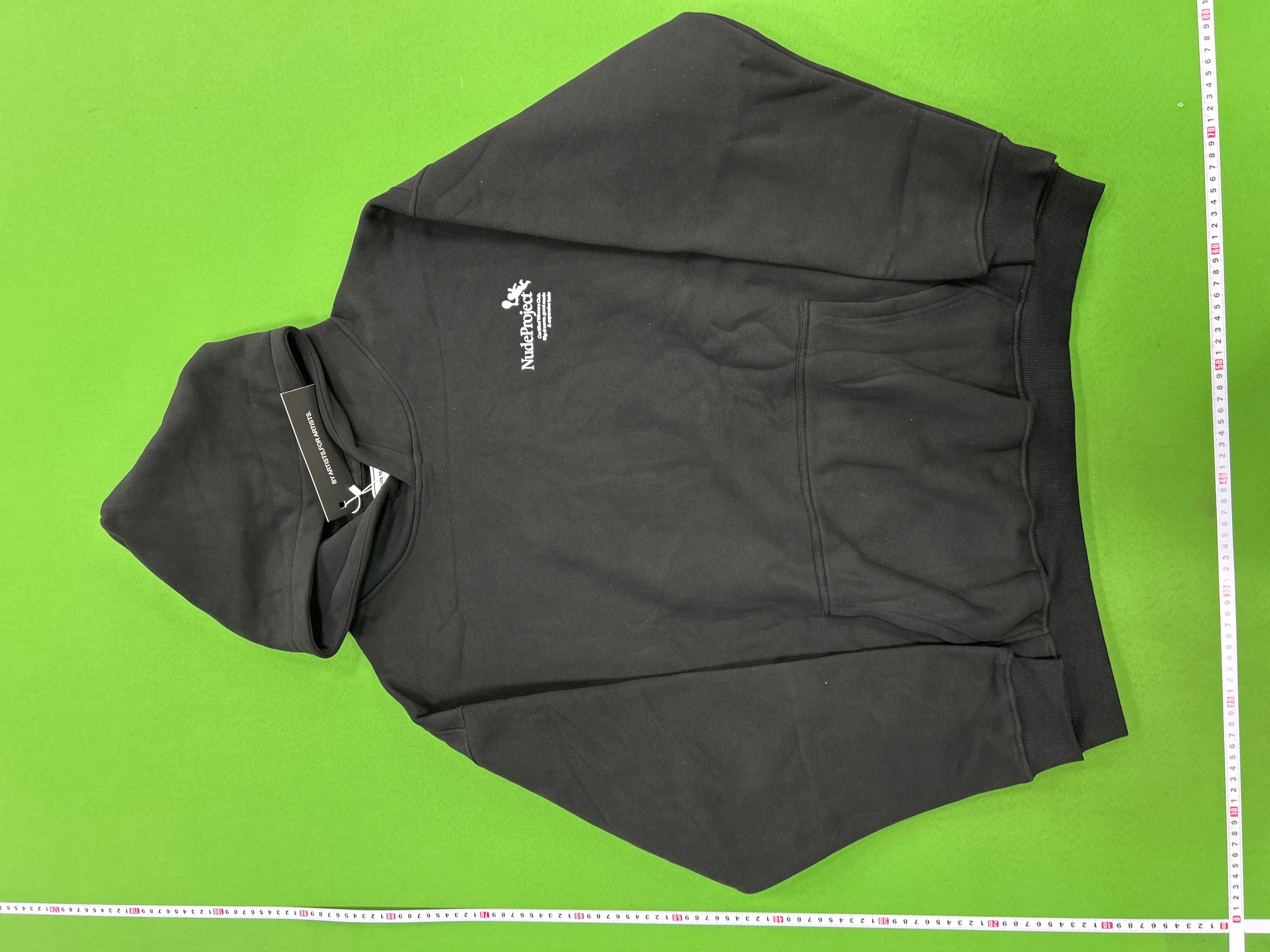 Foto QC 7 de Nude Project Certified Winners Club Sweater Graphic Black