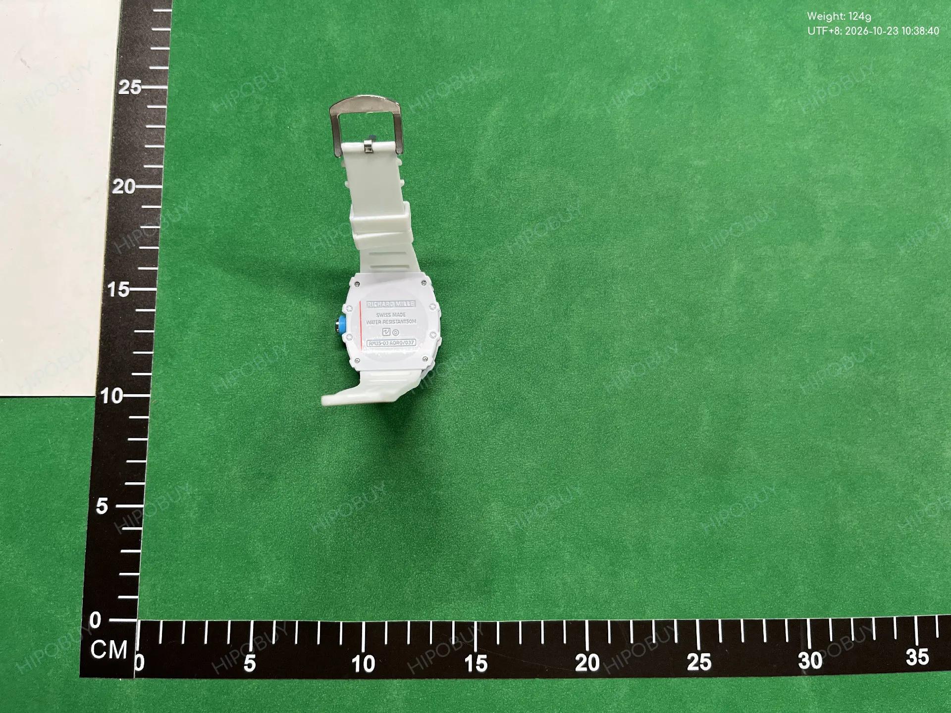 Foto QC 3 de Unbranded Tonneau Skeleton Quartz RMA-2