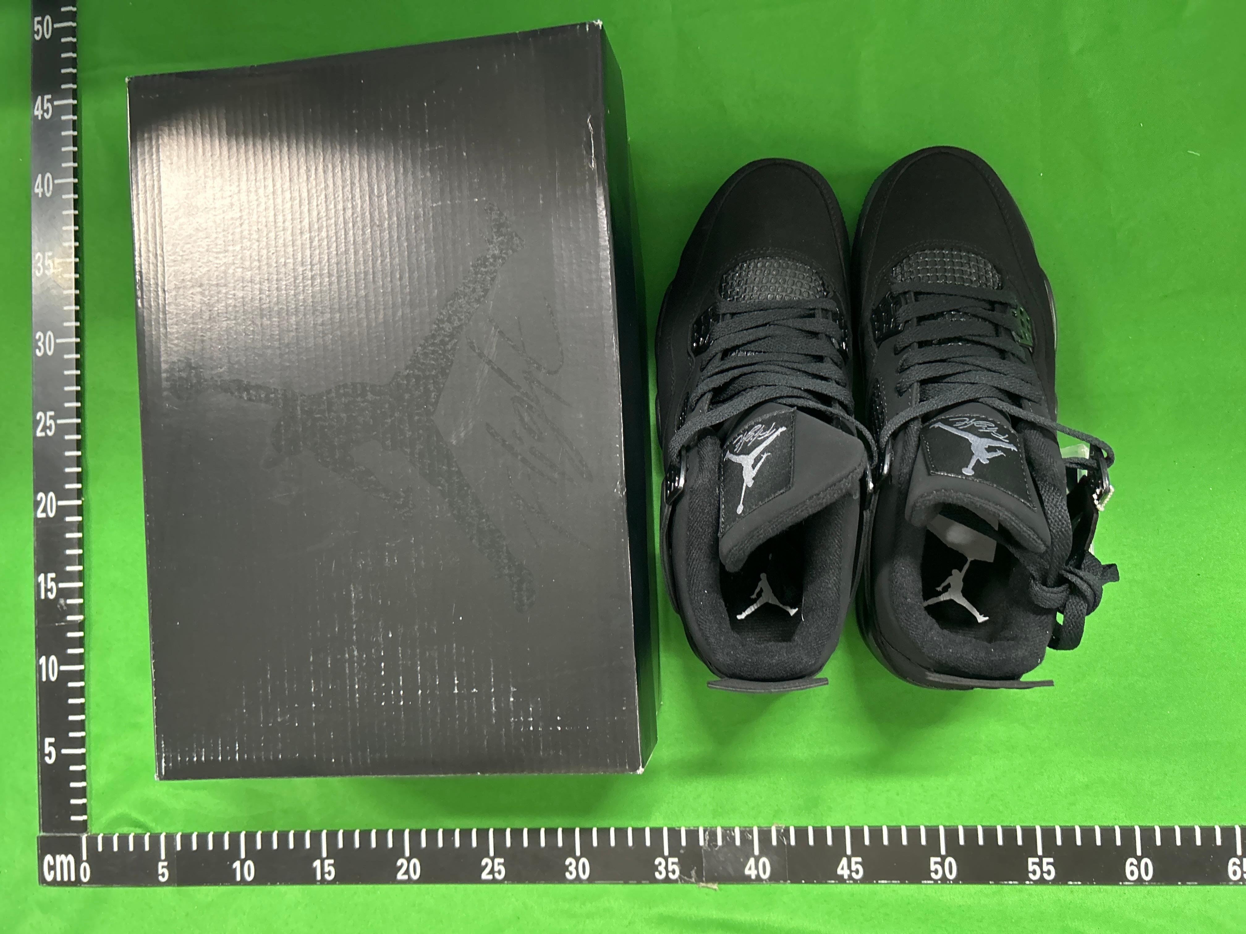 Foto QC 2 de Jordan 4 Retro Fear 626969-030
