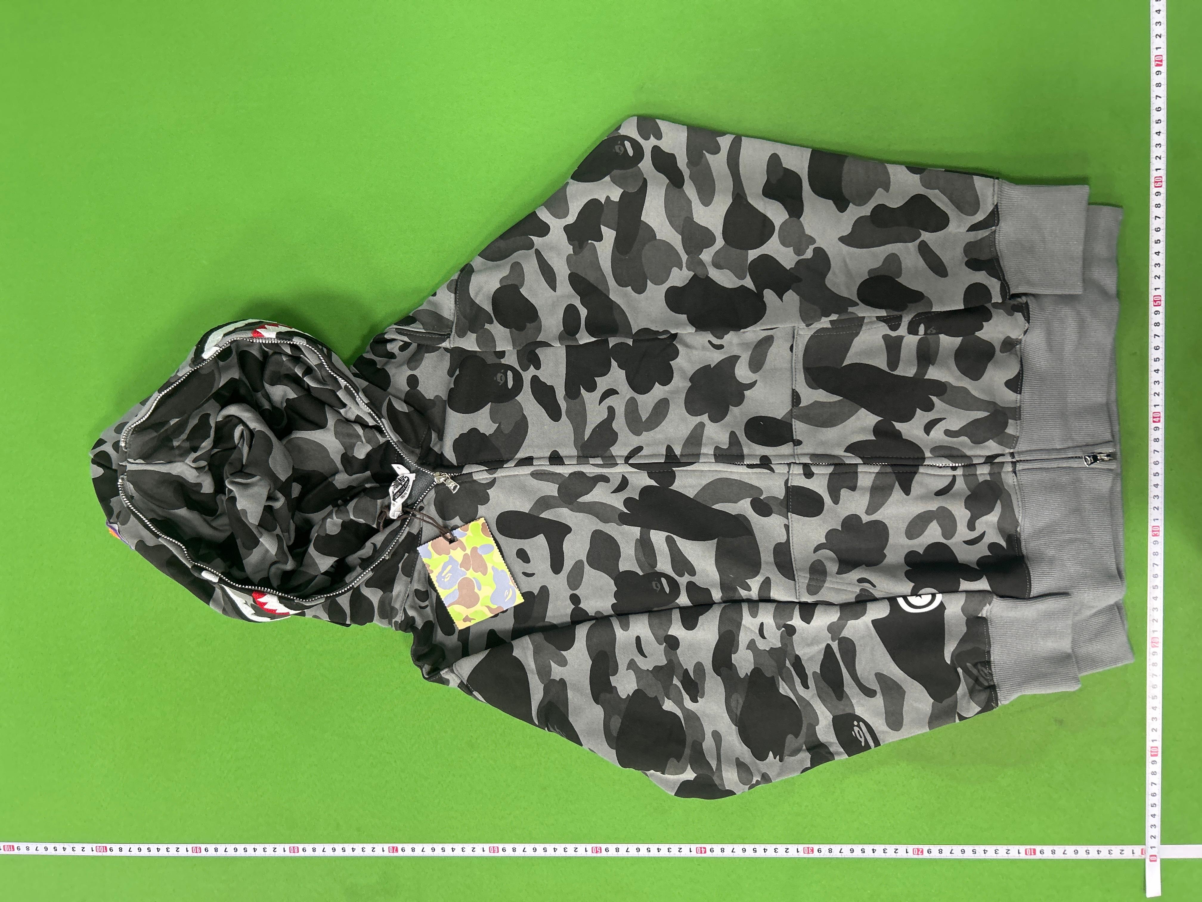 Foto QC 3 de Bape Shark Zip Sweater Camouflage Pink