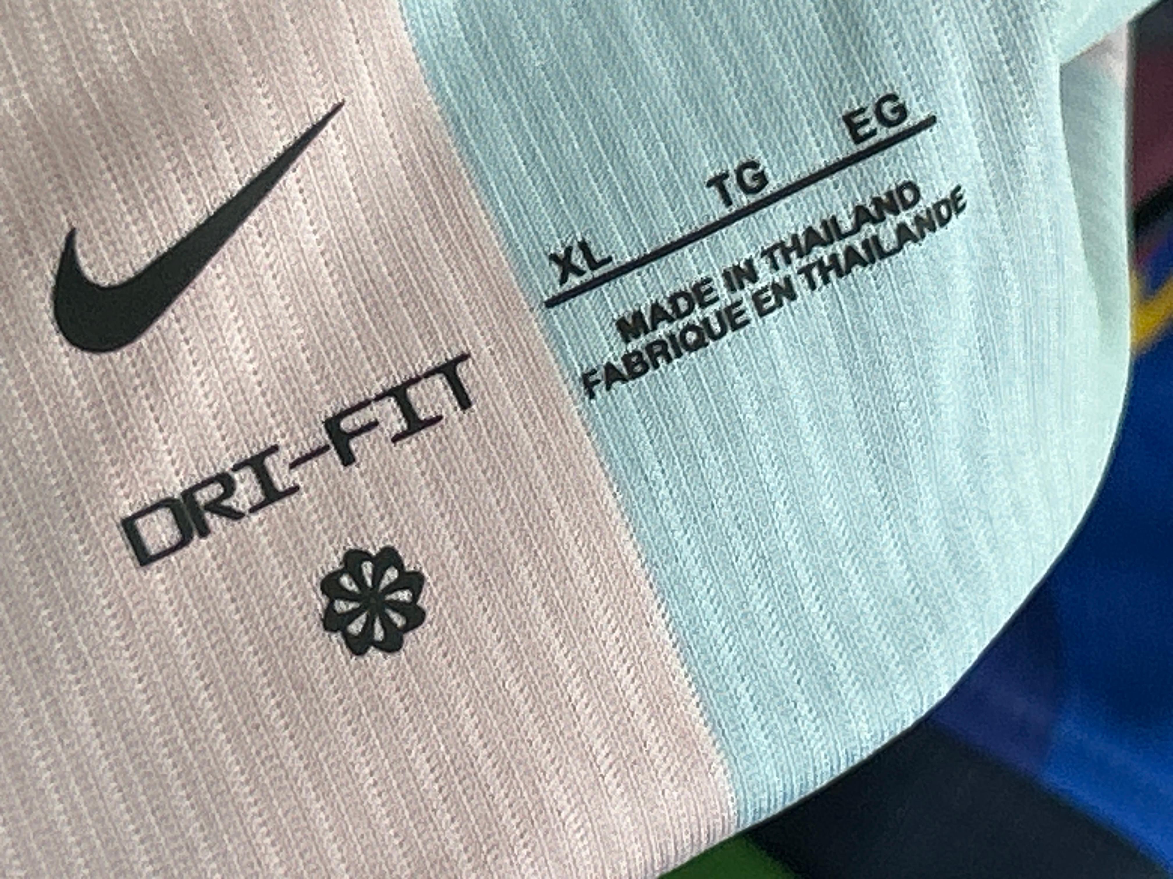 Foto QC 2 de Nike x France 2026 Home Michael Olise #11 Jersey Game Royal