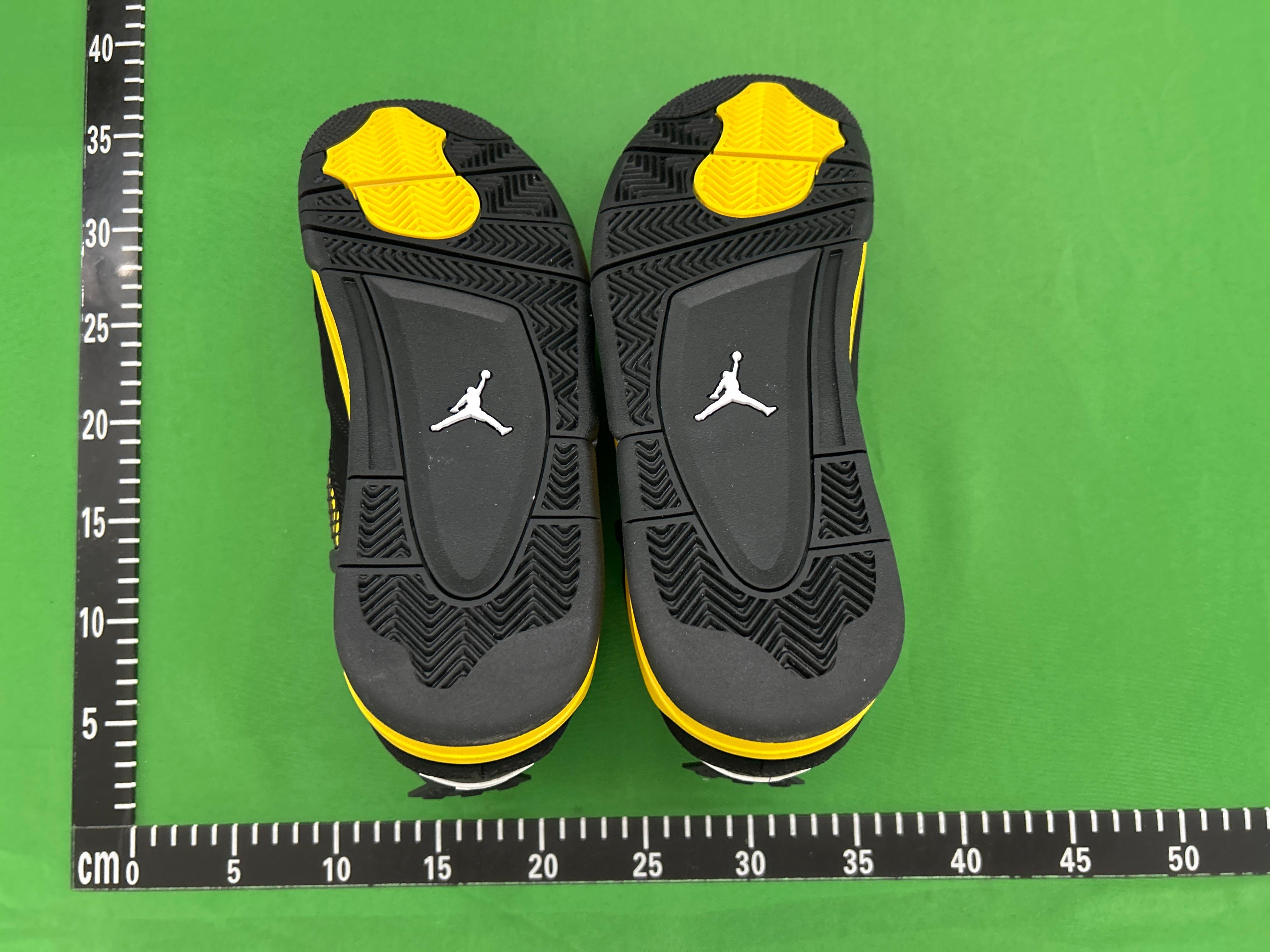Foto QC 7 de Jordan 4 Retro Black Cat CU1110-010