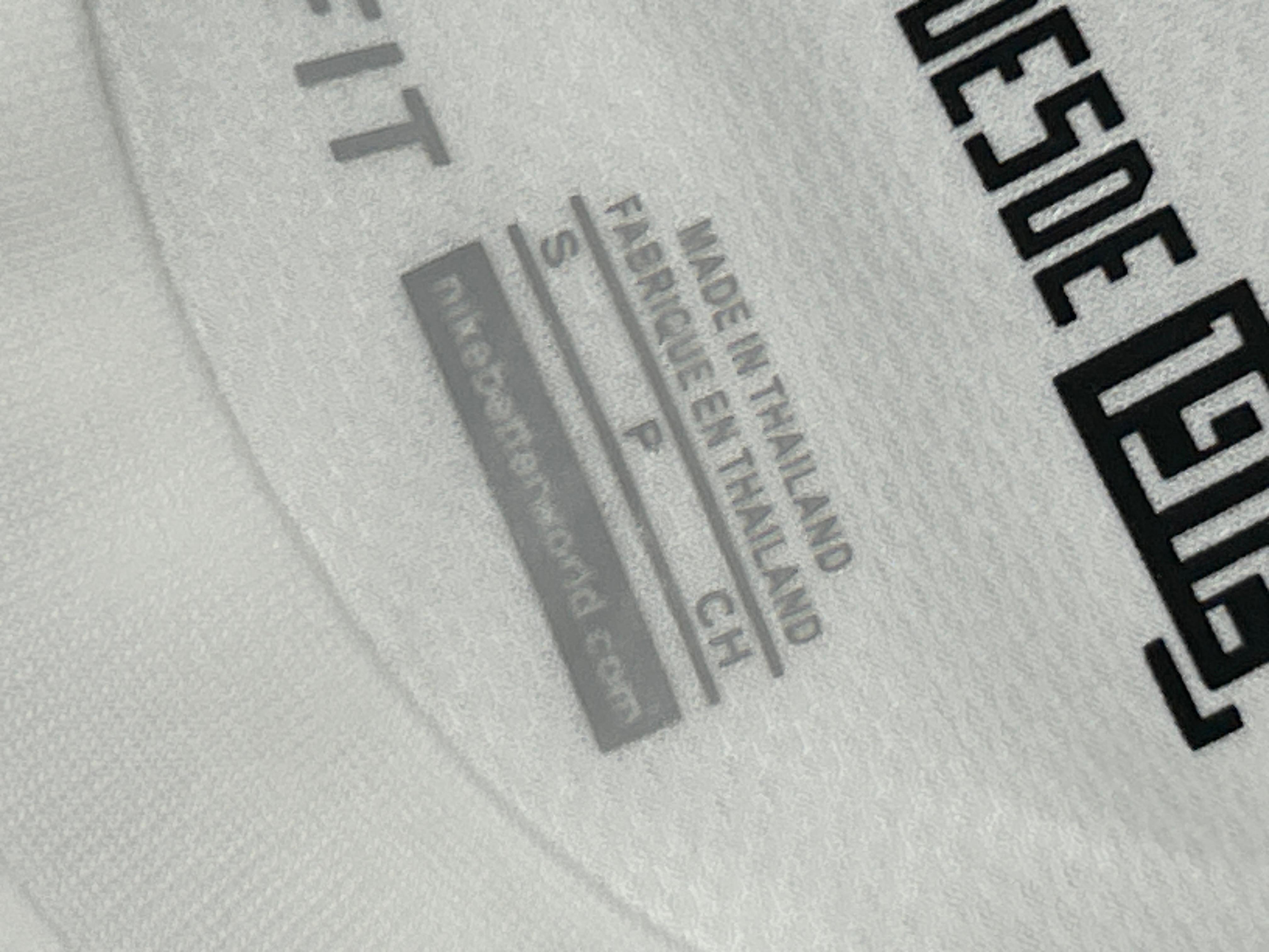 Foto QC 6 de PD Welfare Multi-Club Mystery Box Football Jersey Multicolor