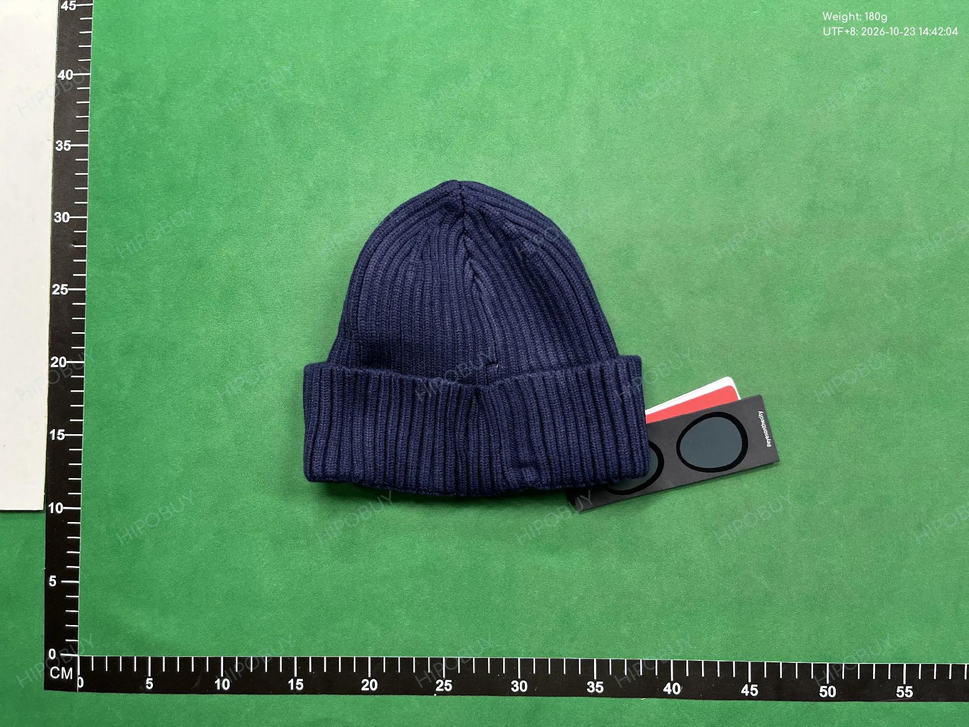 Foto QC 6 de C.P. Company Goggle Beanie Black