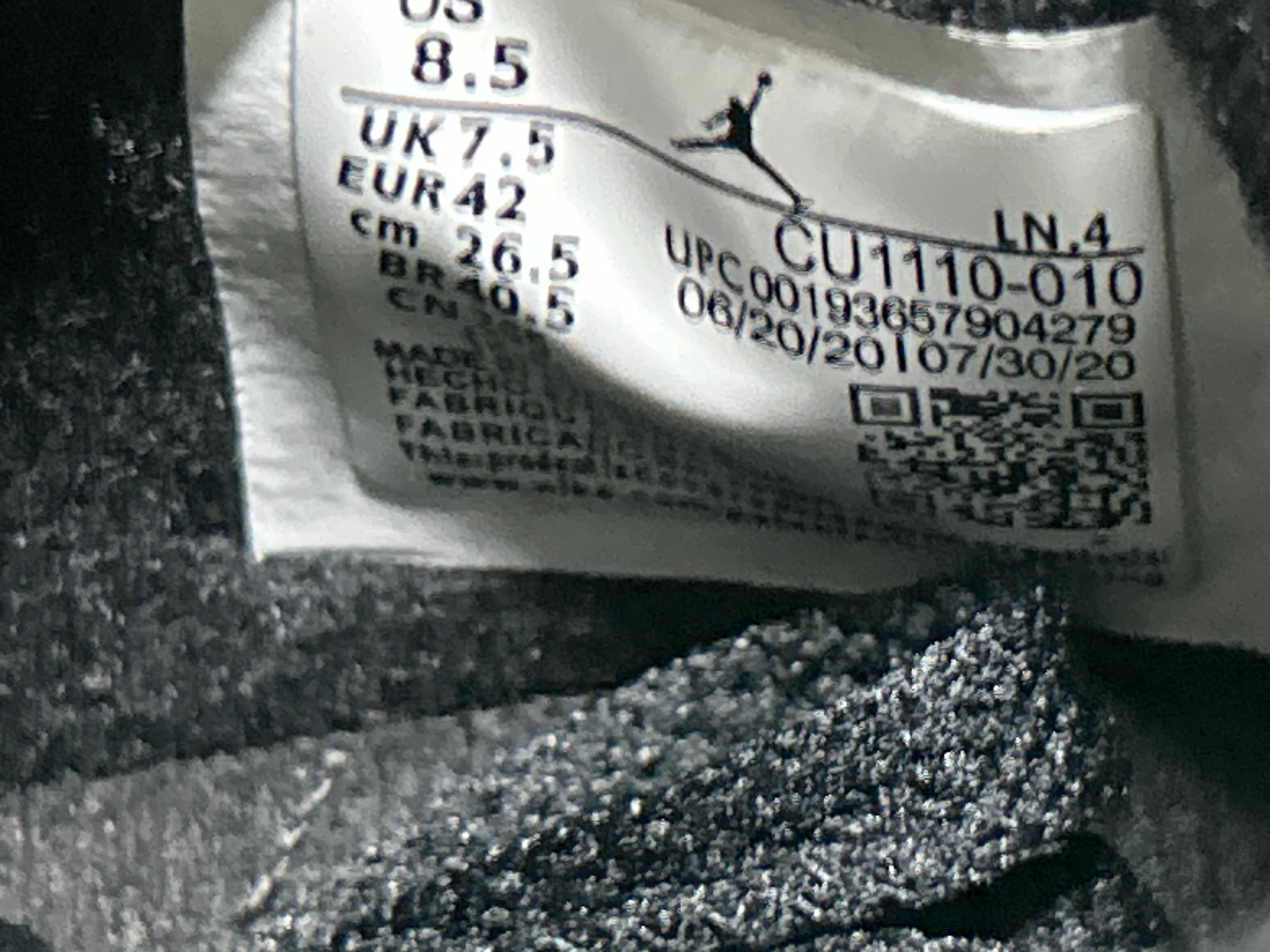 Foto QC 7 de Jordan 4 Retro Fear 626969-030